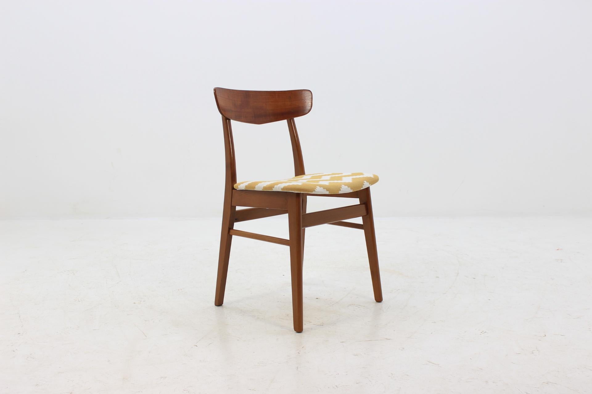 Set of Four Teak Chairs Denmark, 1960 In Good Condition In Praha, CZ