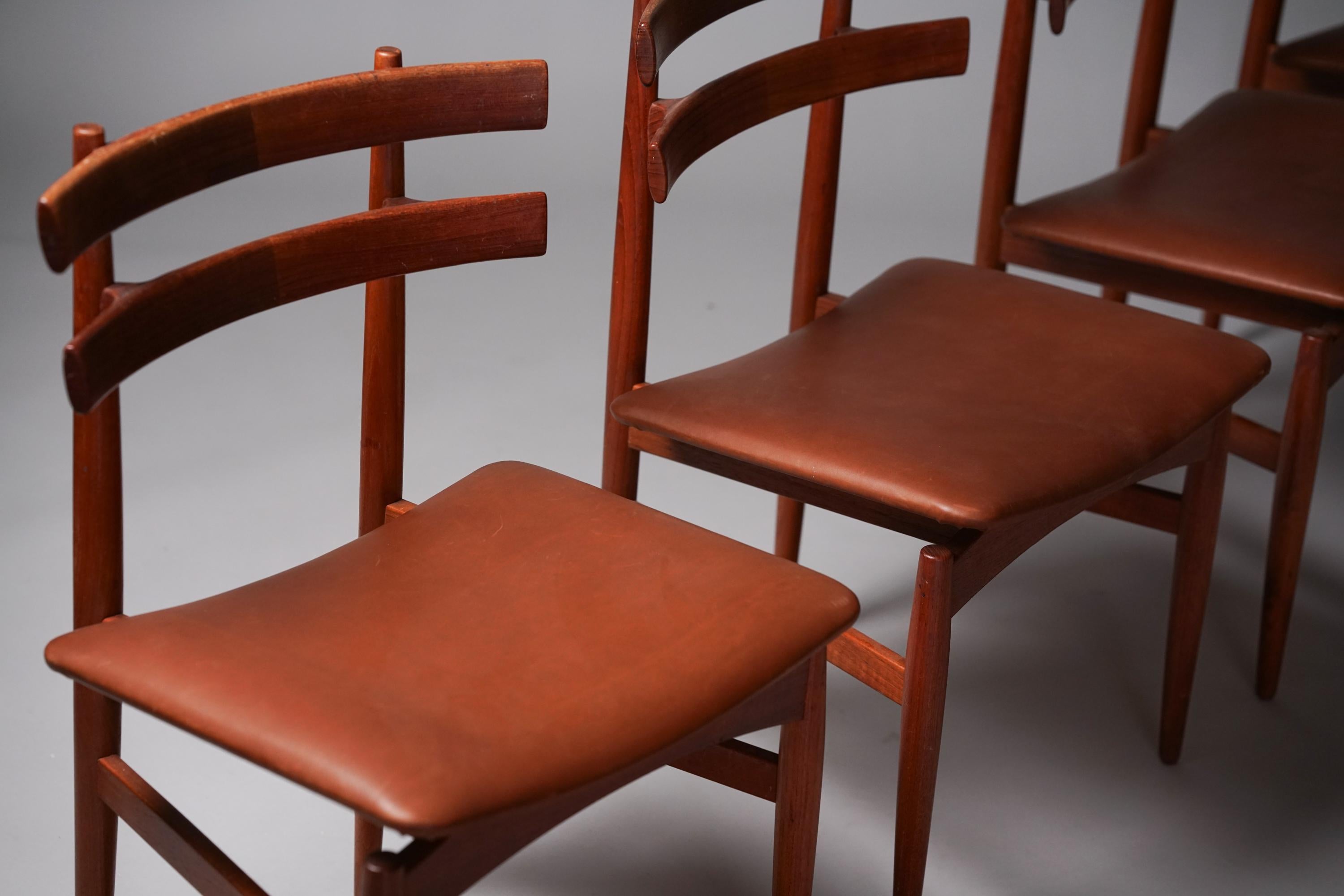 Set di quattro sedie in teak, Poul Hundevad, anni '60 in vendita 1