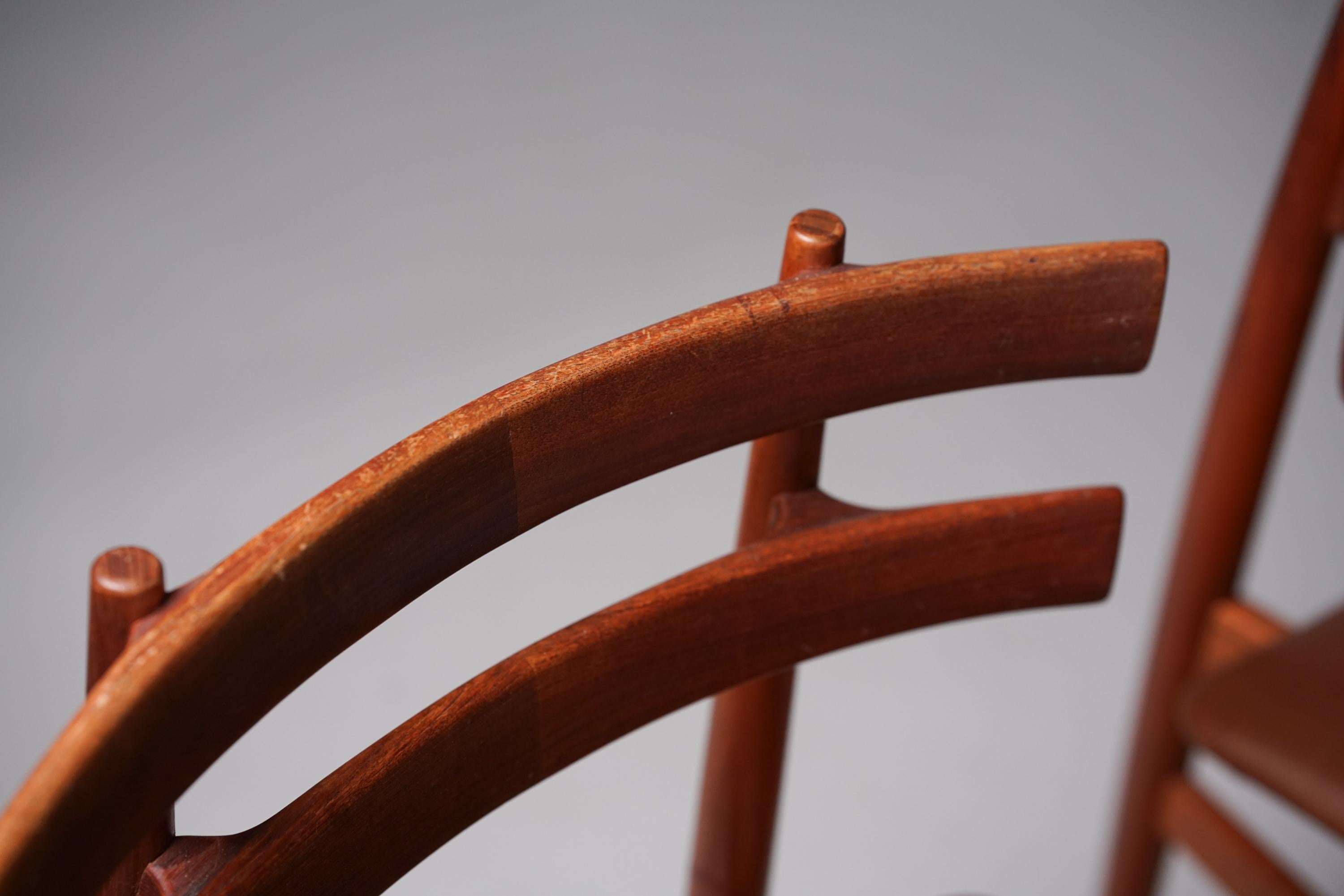 Set di quattro sedie in teak, Poul Hundevad, anni '60 in vendita 2