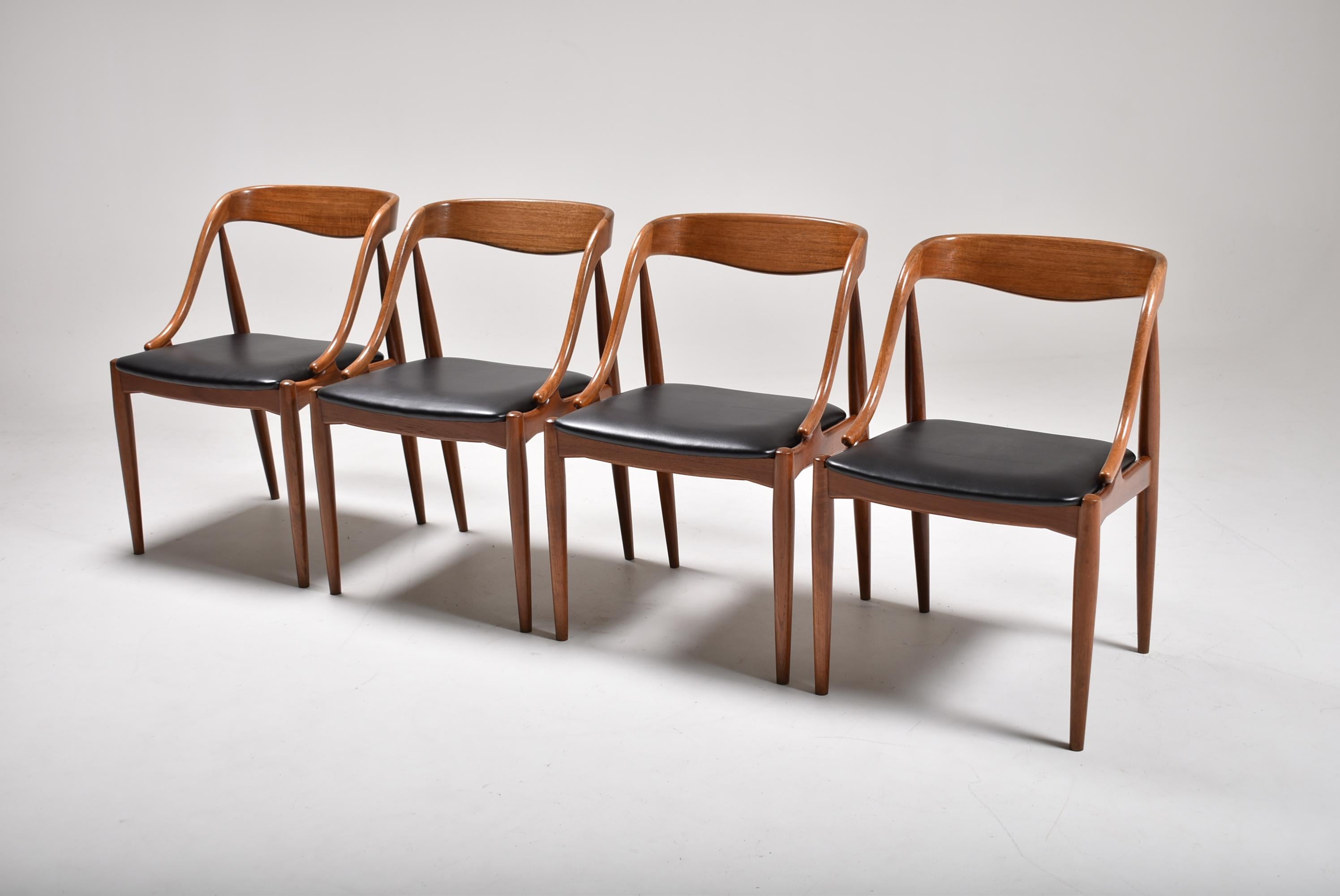 Set of Four Teak Dining Chairs by Johannes Andersen for Uldum, Denmark, 1960 In Good Condition In Le Grand-Saconnex, CH
