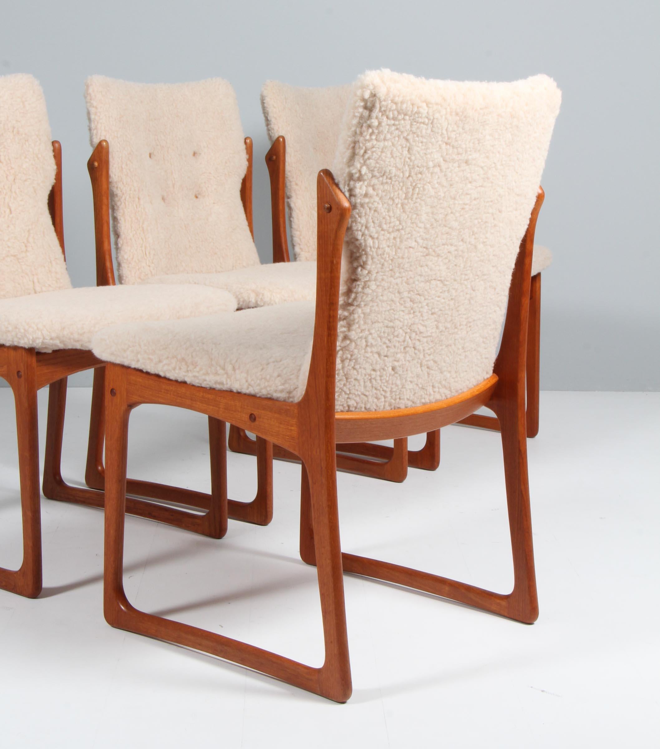 Set of Four Teak Dining Chairs by Vamdrup Stolefabrik, Denmark. Lambswool 1