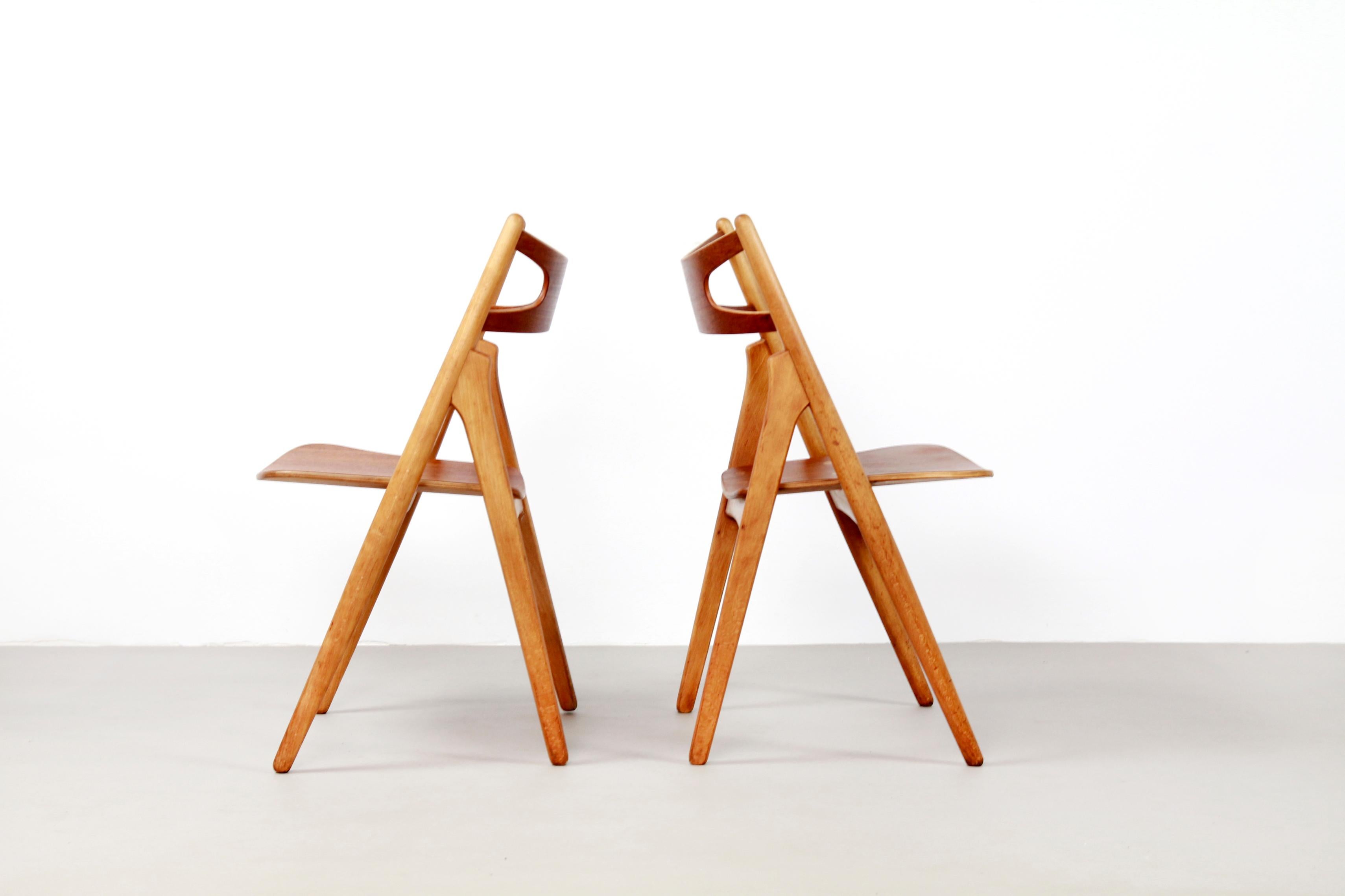 Set of Four Teak Hans J Wegner Sawbuck Model CH29 Chairs by Carl Hansen 1
