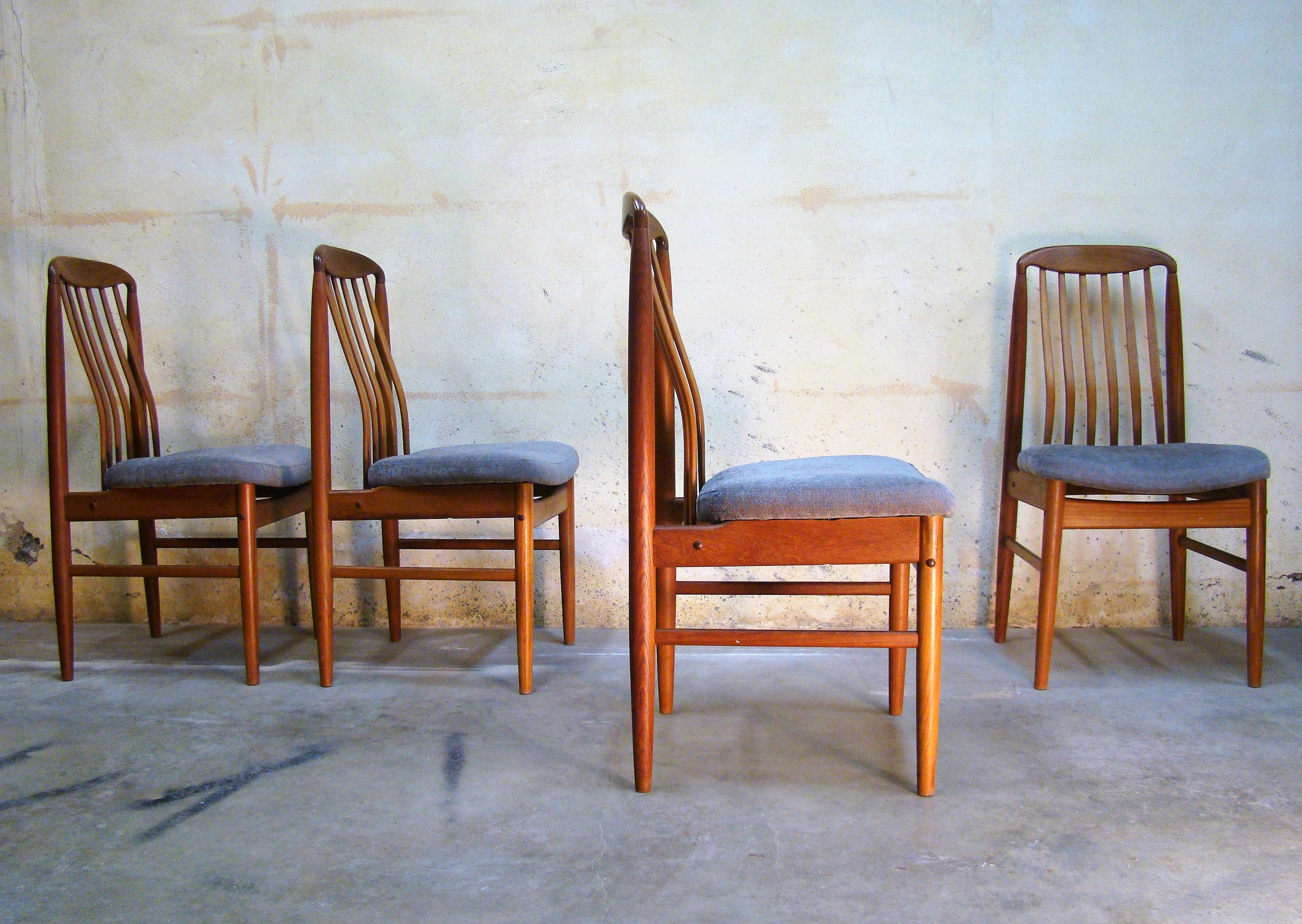 Set of Four Teak High-Back Danish Dining Chairs by Benny Linden, 1960s In Good Condition In Denver, CO