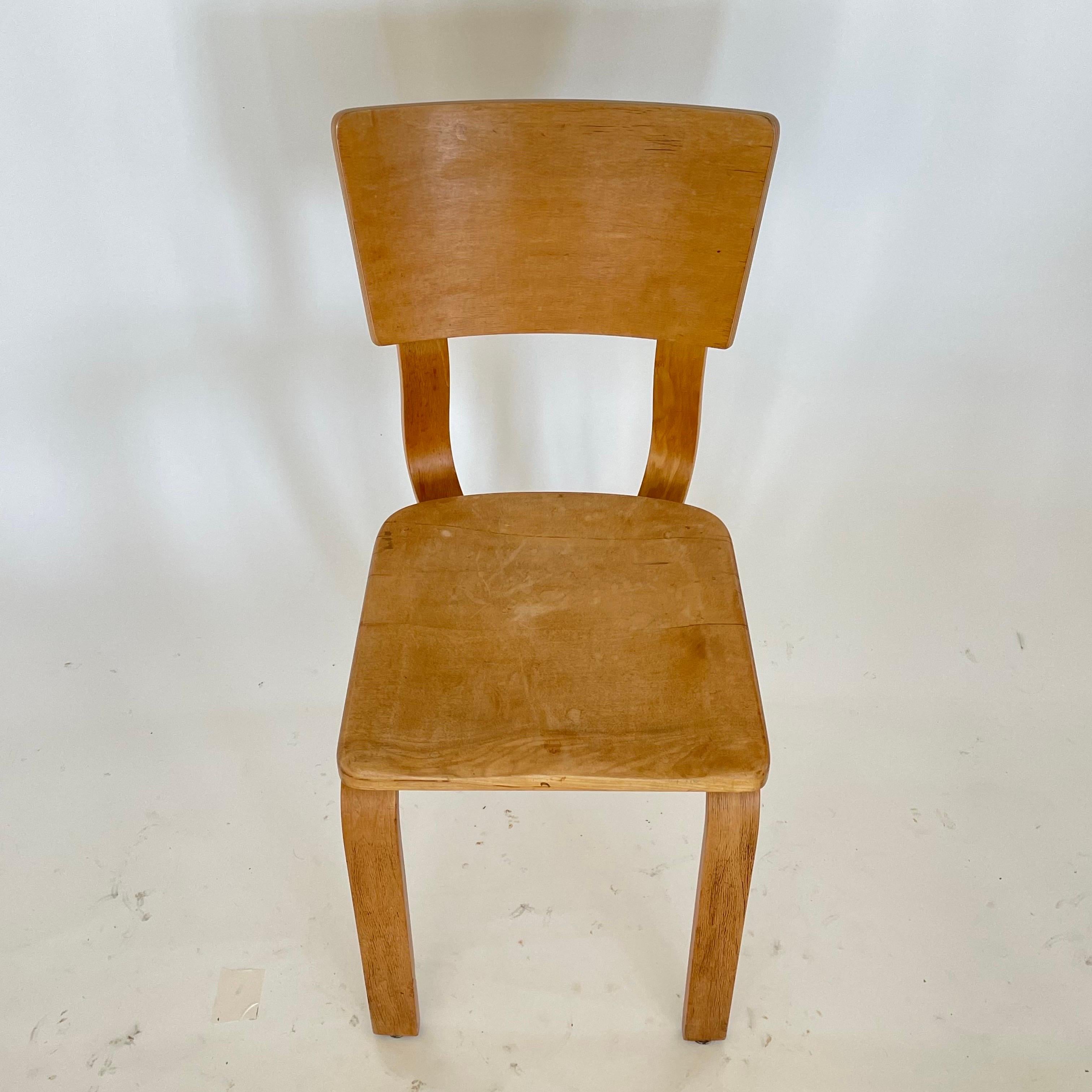 Set of Four Thonet 1216-S17-B1 Bent Plywood Saddle Seat Dining Chairs, 1940s 5