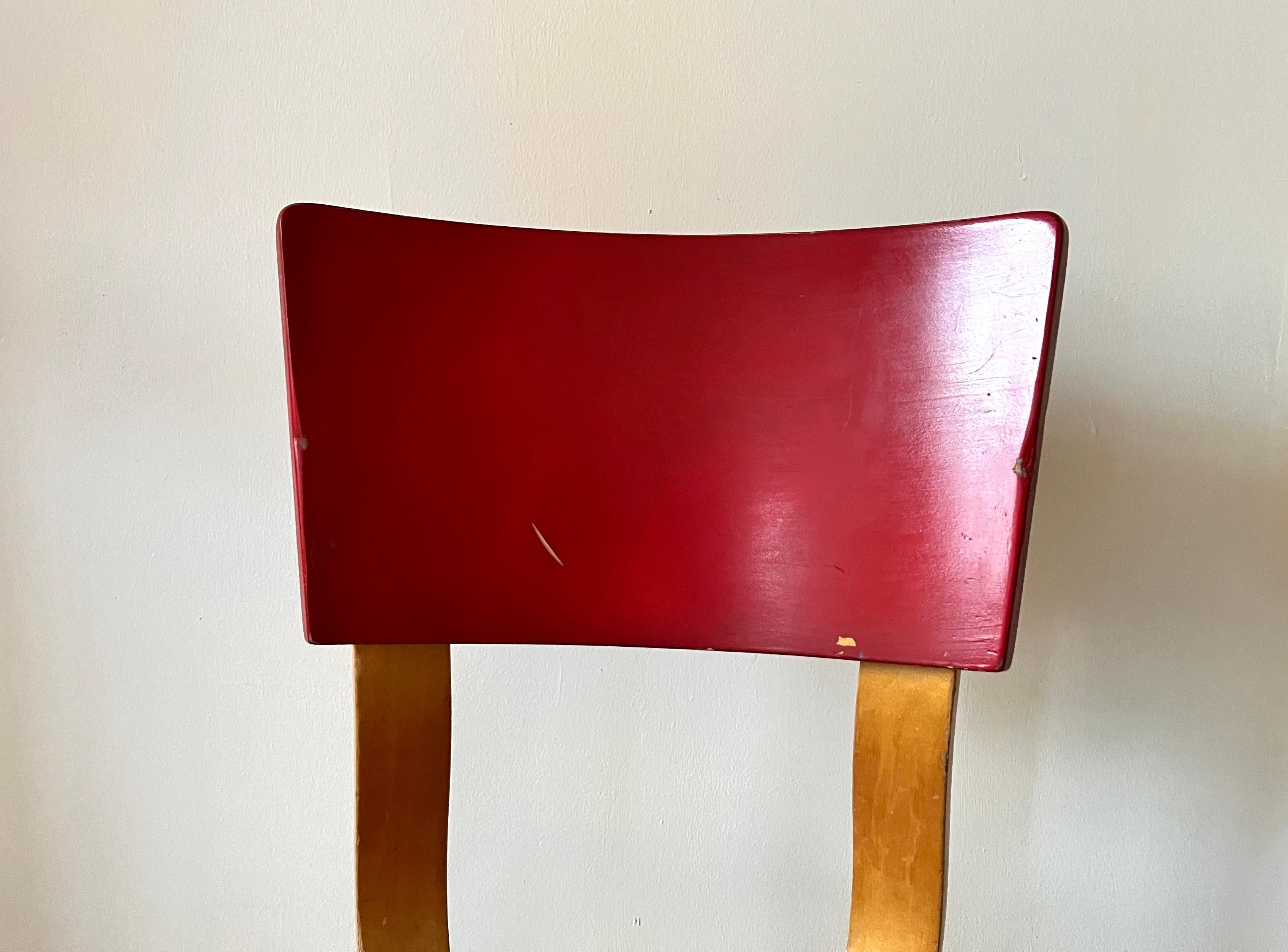 American Set of Four Thonet 1216-S17-B1 Bent Plywood Saddle Seat Dining Chairs, 1940s For Sale