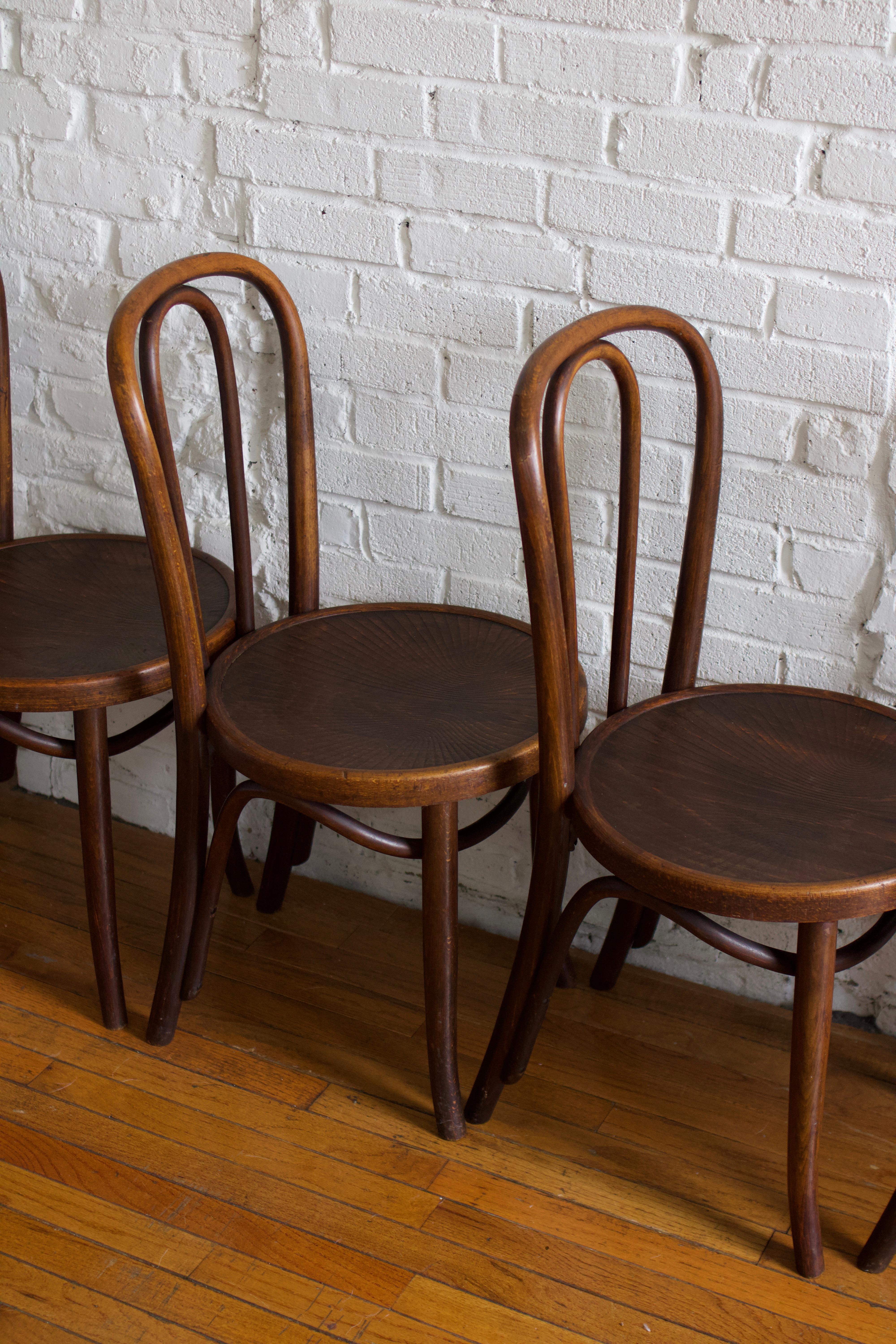 Set of Four Thonet Bentwood No. 18 Chairs, 1960s 5
