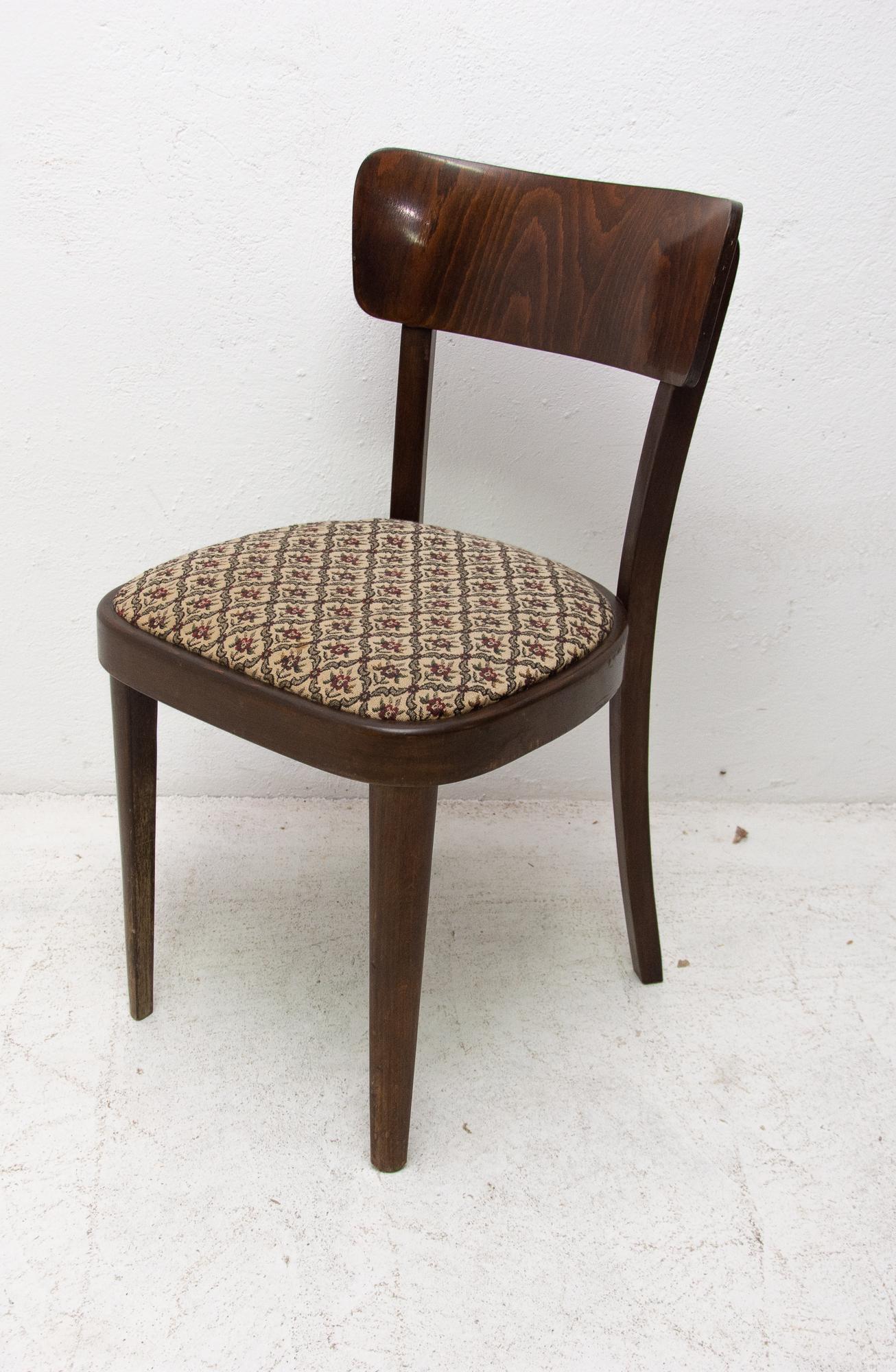 Set of Four Thonet Dining Chairs, Czechoslovakia, 1950s 2