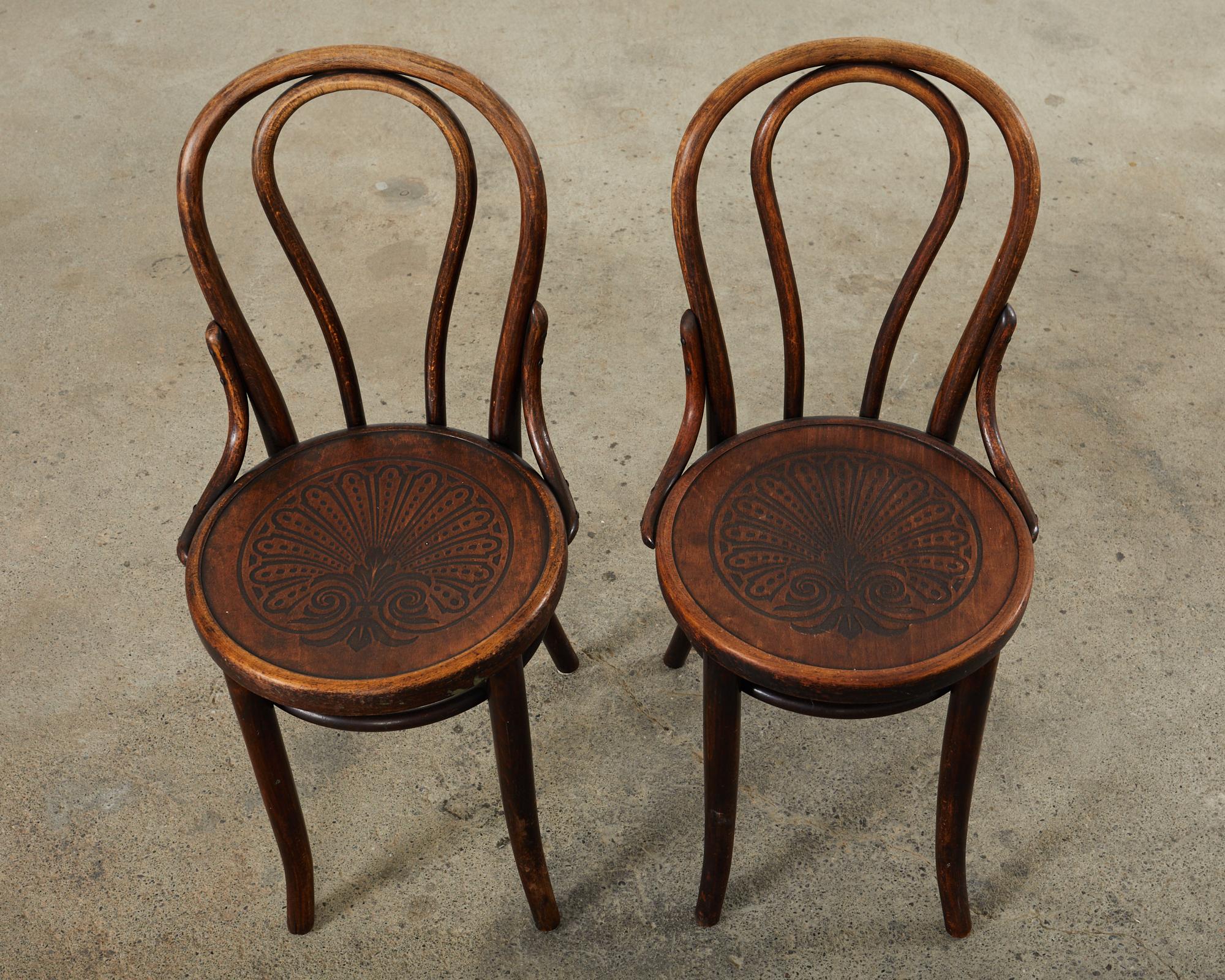Set of Four Thonet Labeled Bentwood Cafe Bistro Chairs In Good Condition In Rio Vista, CA