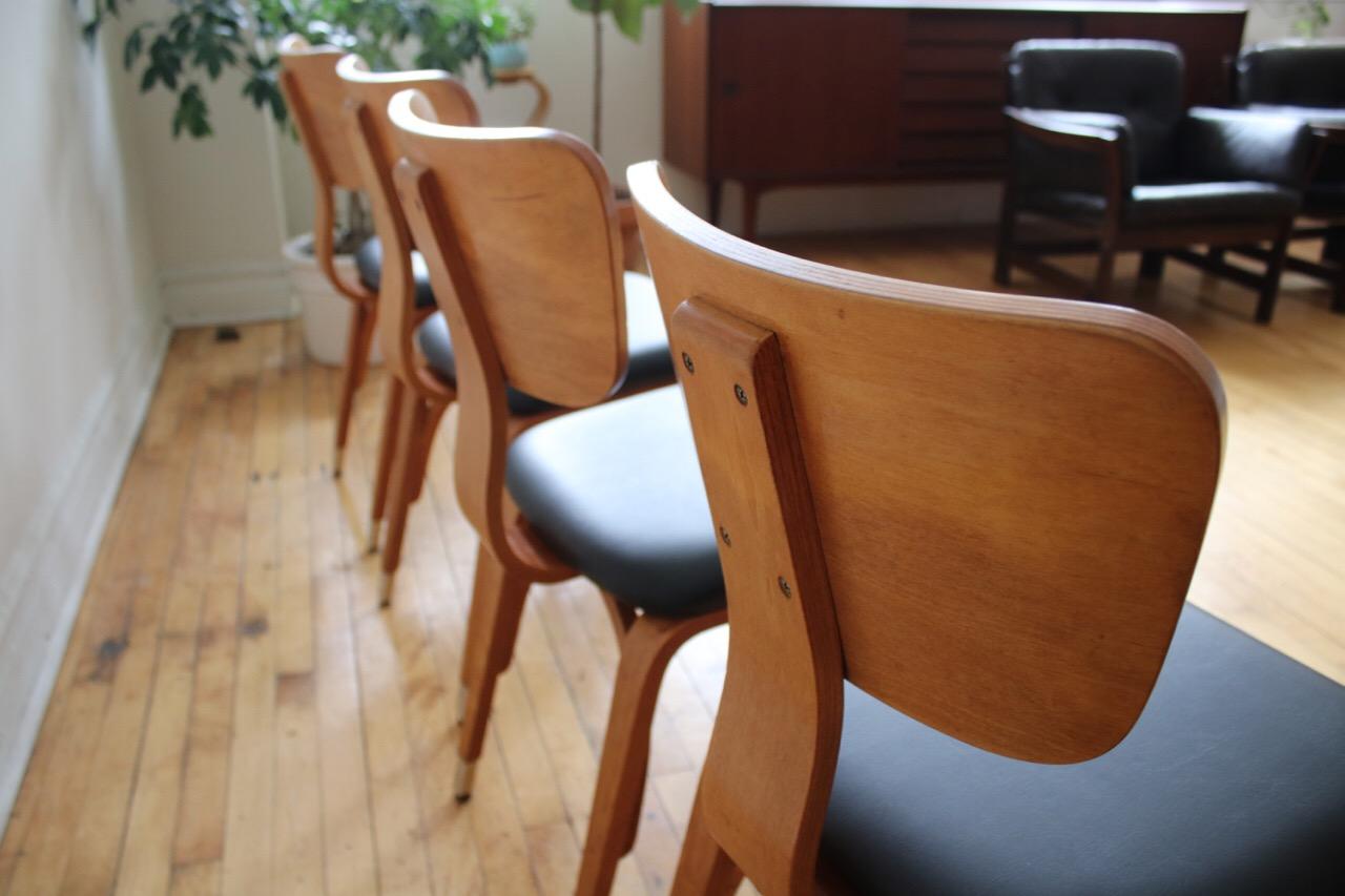 20th Century Set of Four Thonet Mid-Century Modern Dining Chairs
