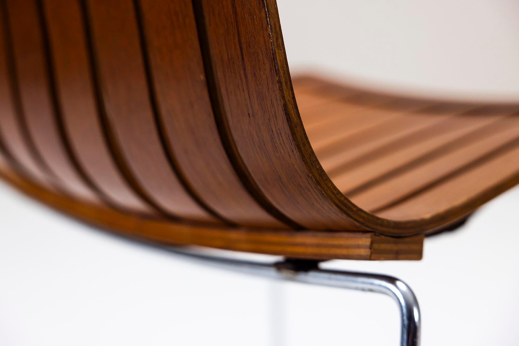 Set of Four Tønnestav Dining Chairs by Kjell Richardsen for Tynes Møbelfabrikk For Sale 6