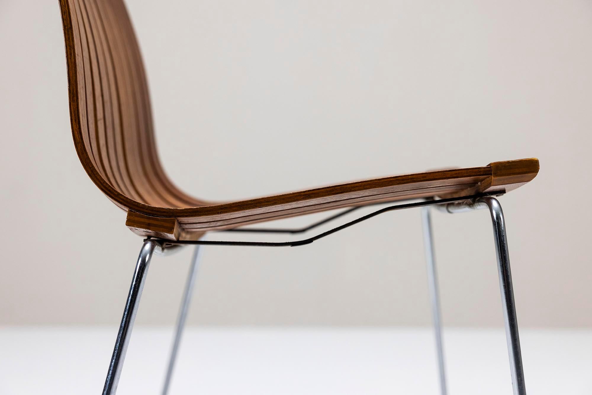 Set of Four Tønnestav Dining Chairs by Kjell Richardsen for Tynes Møbelfabrikk For Sale 8