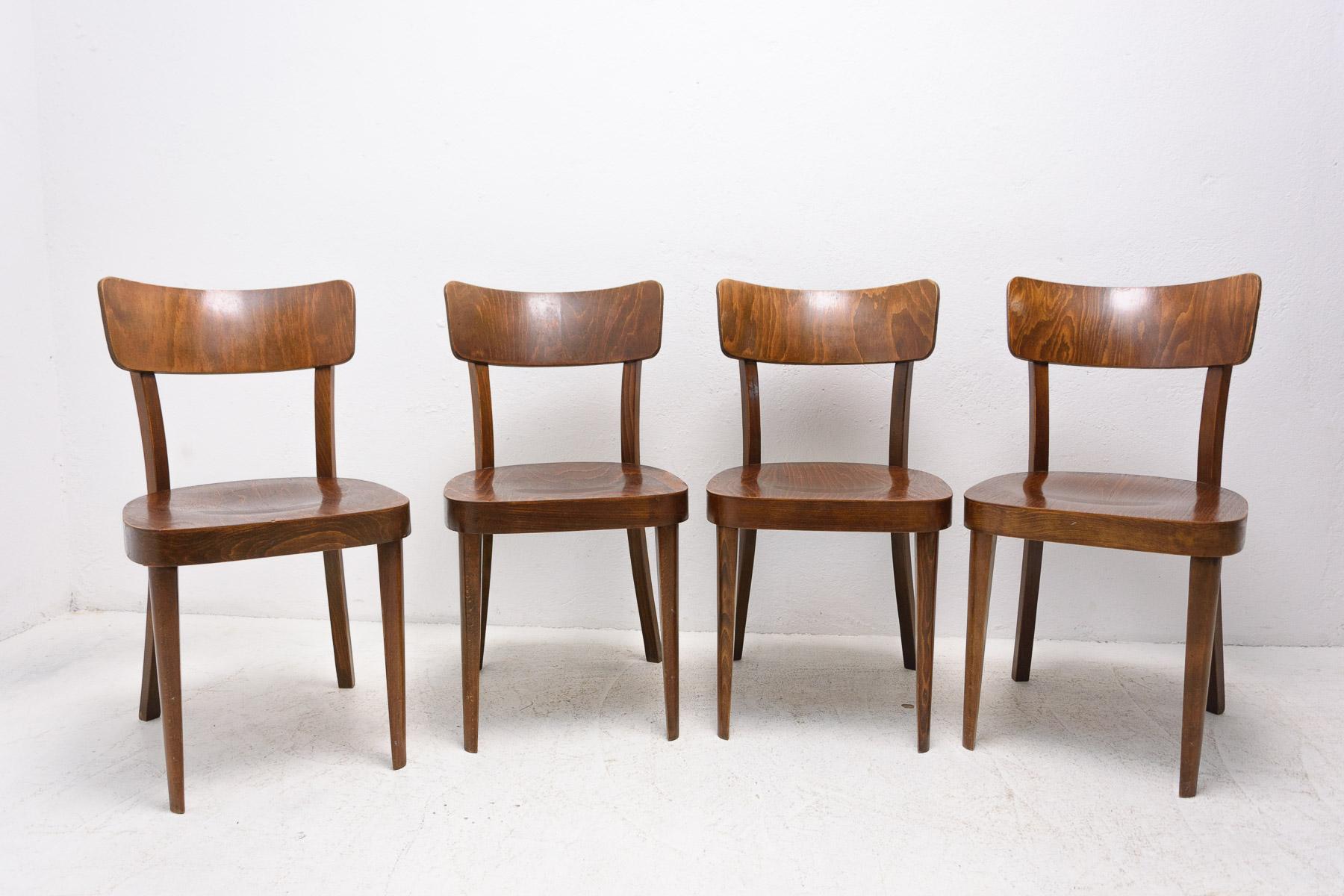 Set of four dining chairs TON, made in the Czechoslovakia in the 1950´s. It´s made of wood in walnut veneer. In very good Vintage condition. Price is for the set of four.

Measures: Height: 82 cm

Seat: 44×47 cm

Seat height: 47 cm.