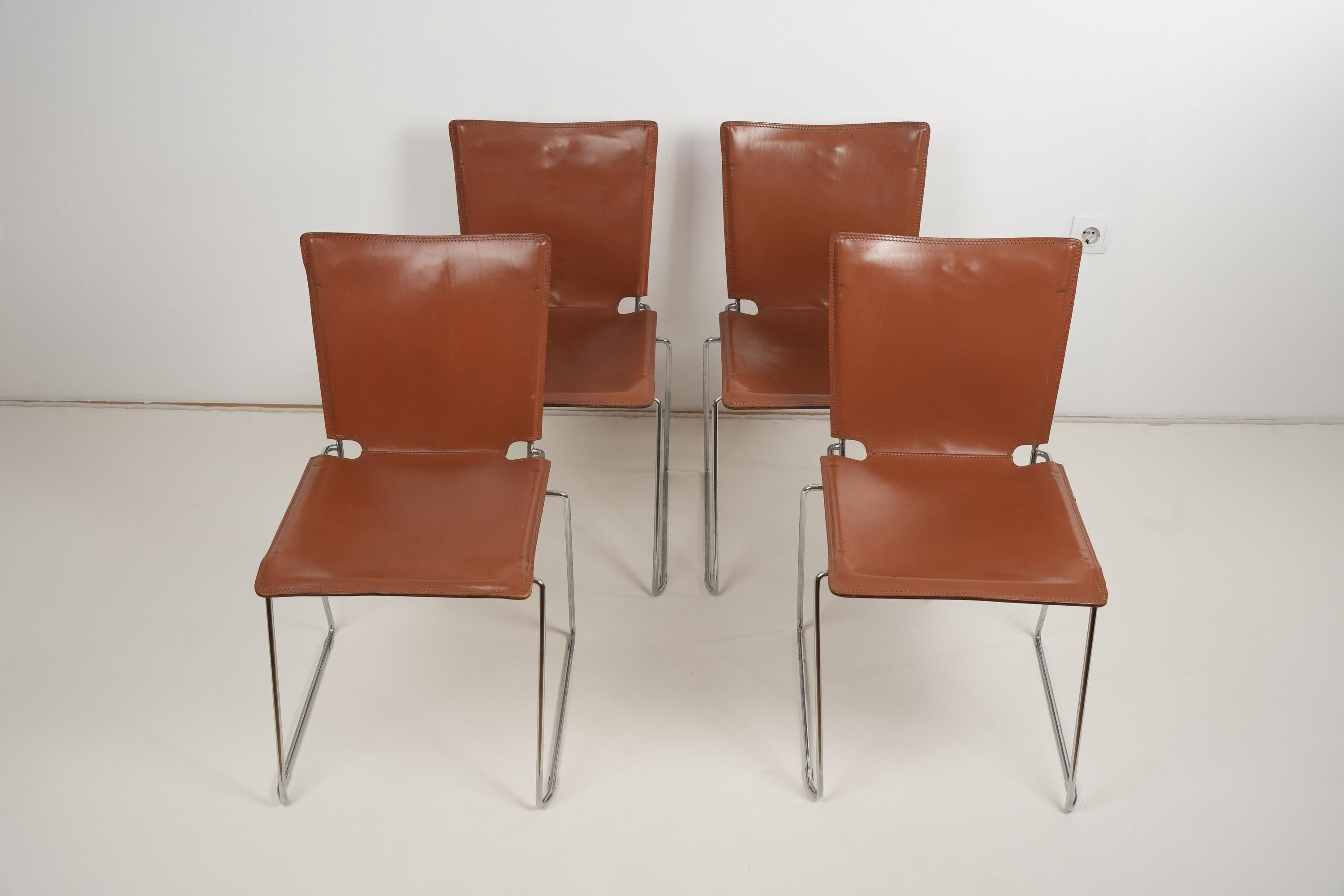 Set of Four Toyoda Hiroyuki for ICF Pelle Leather Chair 1970s For Sale 8