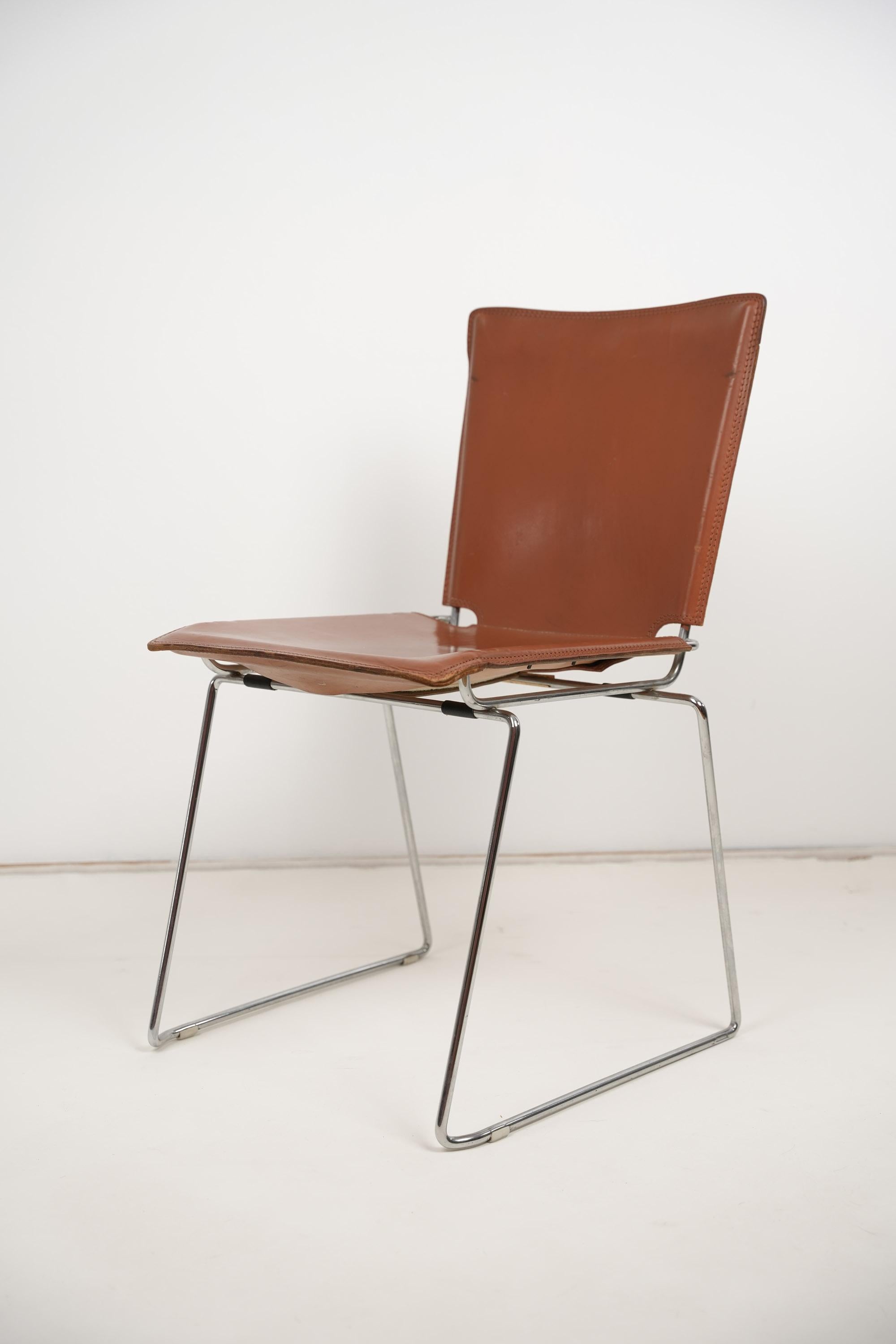 Cuir Ensemble de quatre chaises Toyoda Hiroyuki pour ICF Pelle Leather 1970 en vente