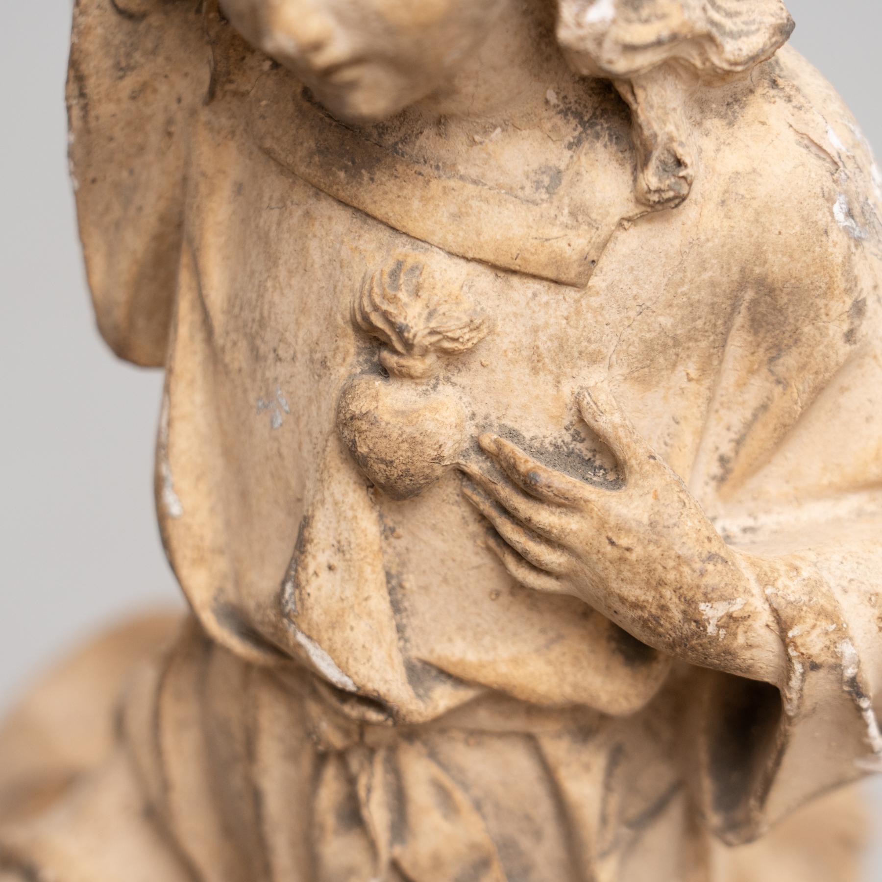 Ensemble de quatre figures traditionnelles en plâtre, vers 1950 en vente 4