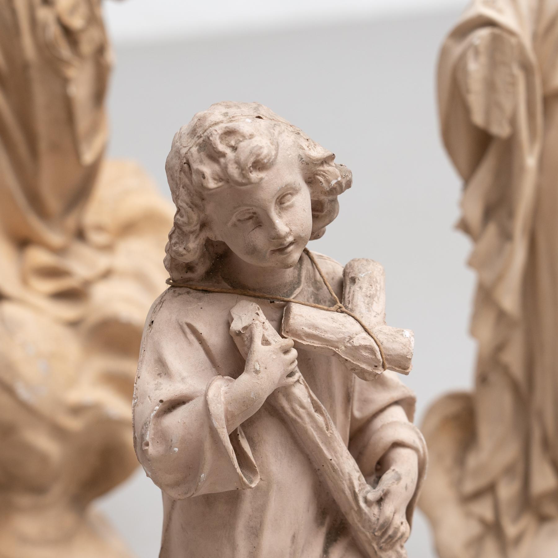 Spanish Set of Four Traditional Plaster Figures , circa 1950 For Sale