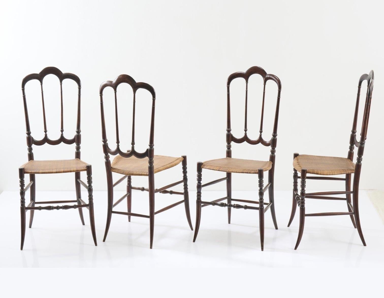 Ensemble de quatre chaises Chiavari 