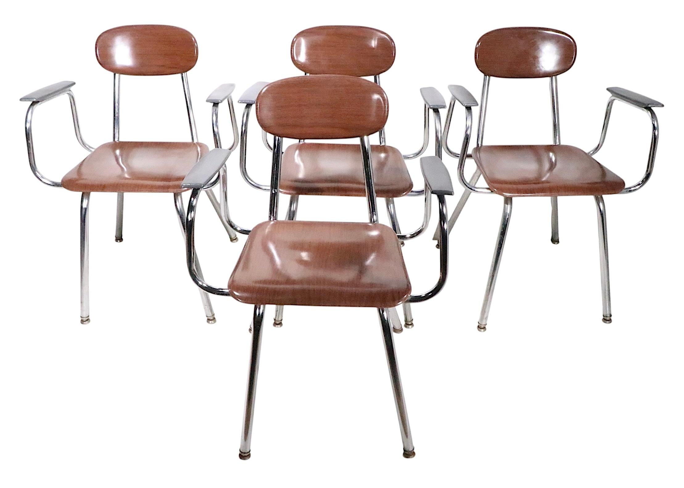 Vierer-Set aus Chrom und Kunststoff  Mid Century Industrial School Stühle im Angebot 4