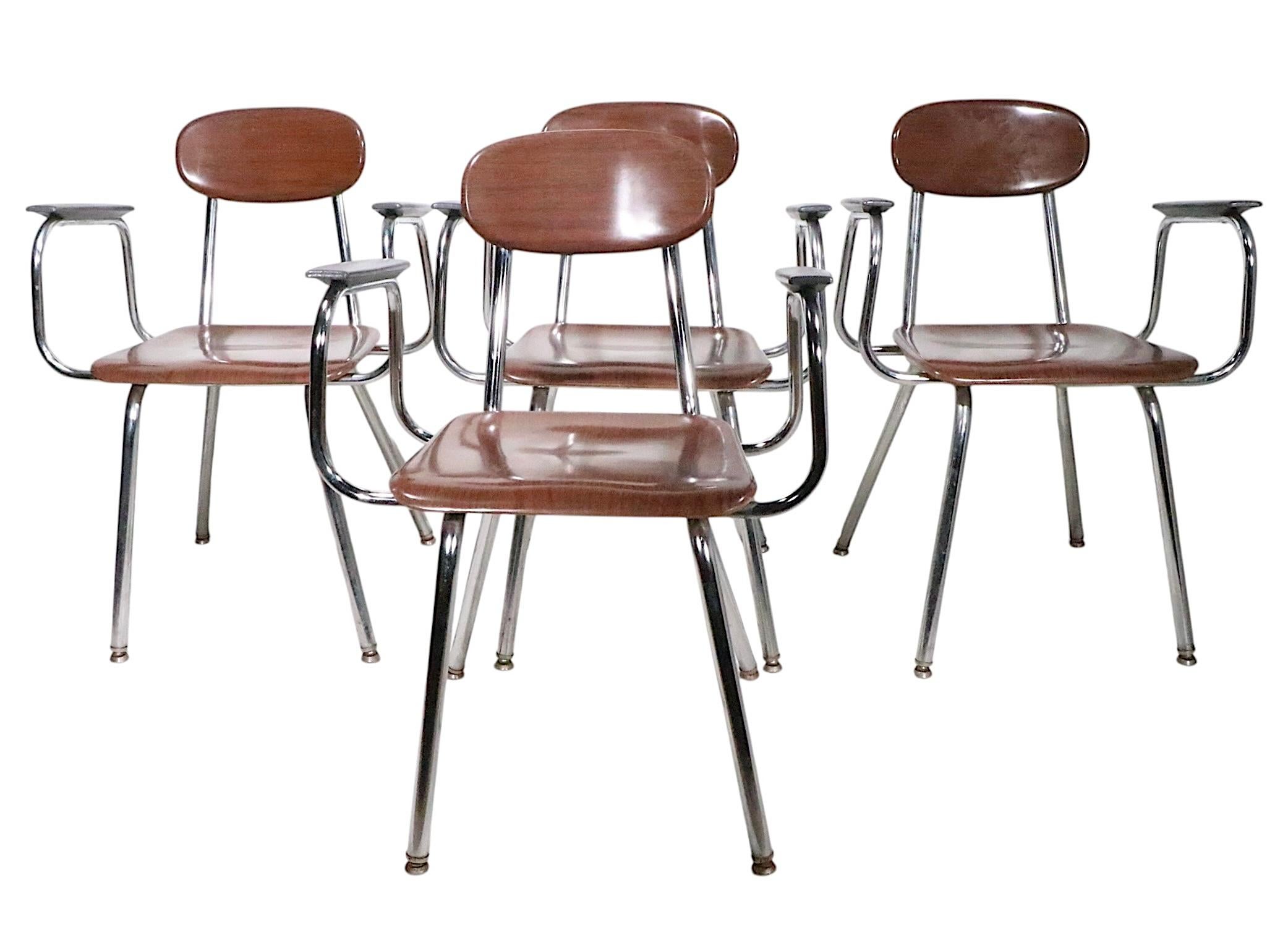 Vierer-Set aus Chrom und Kunststoff  Mid Century Industrial School Stühle im Angebot 5