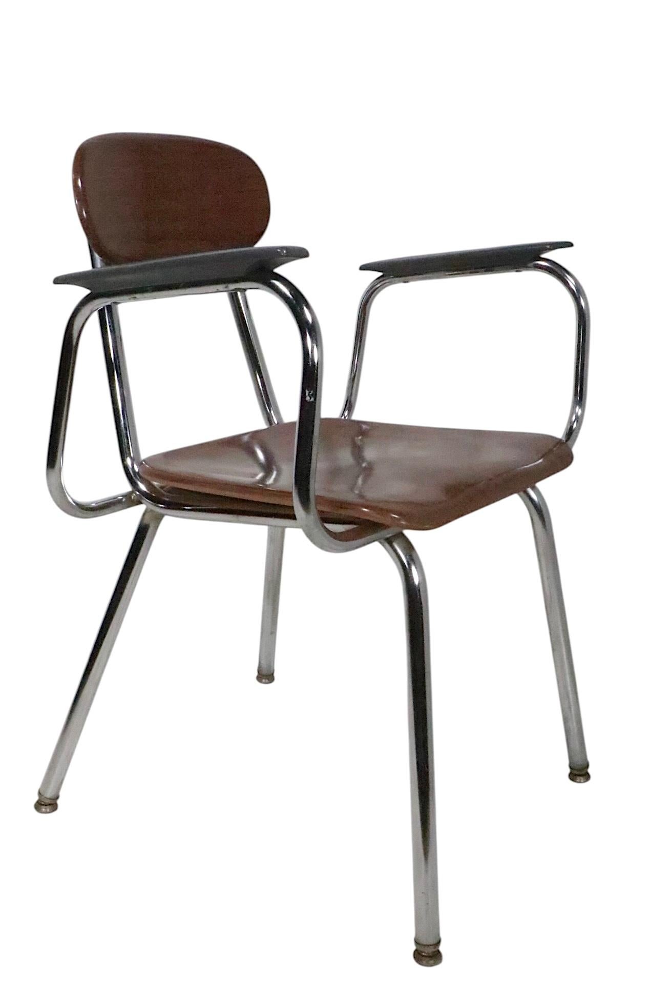 Vierer-Set aus Chrom und Kunststoff  Mid Century Industrial School Stühle im Angebot 12