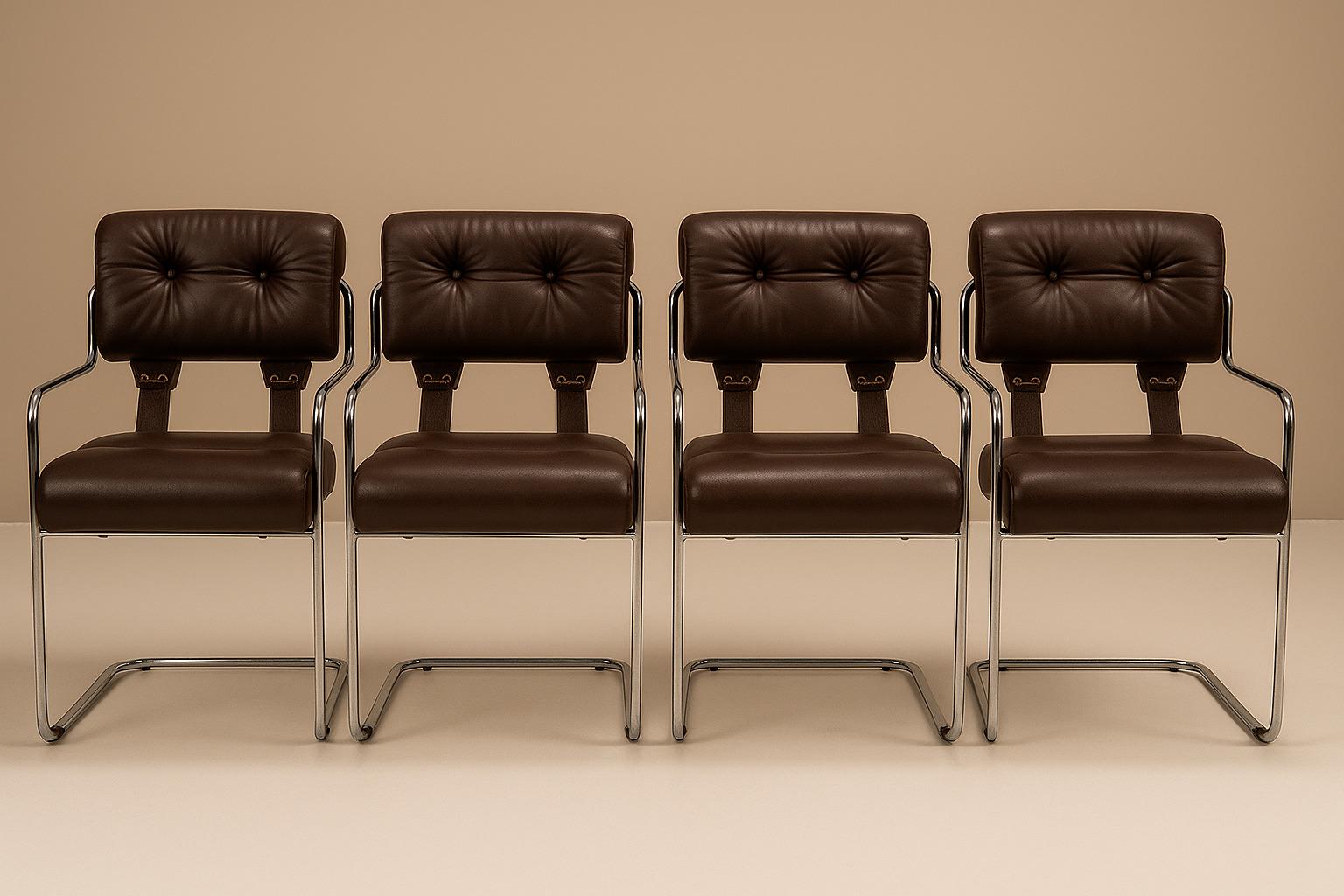 Le confort moderniste a défini une nouvelle esthétique dans les années 1970 et peu de designers ont su en saisir l'attrait comme Guido Faleschini. Ses chaises Tucroma pour i4 Mariani incarnent un esprit à la fois audacieux et souple, mêlant des