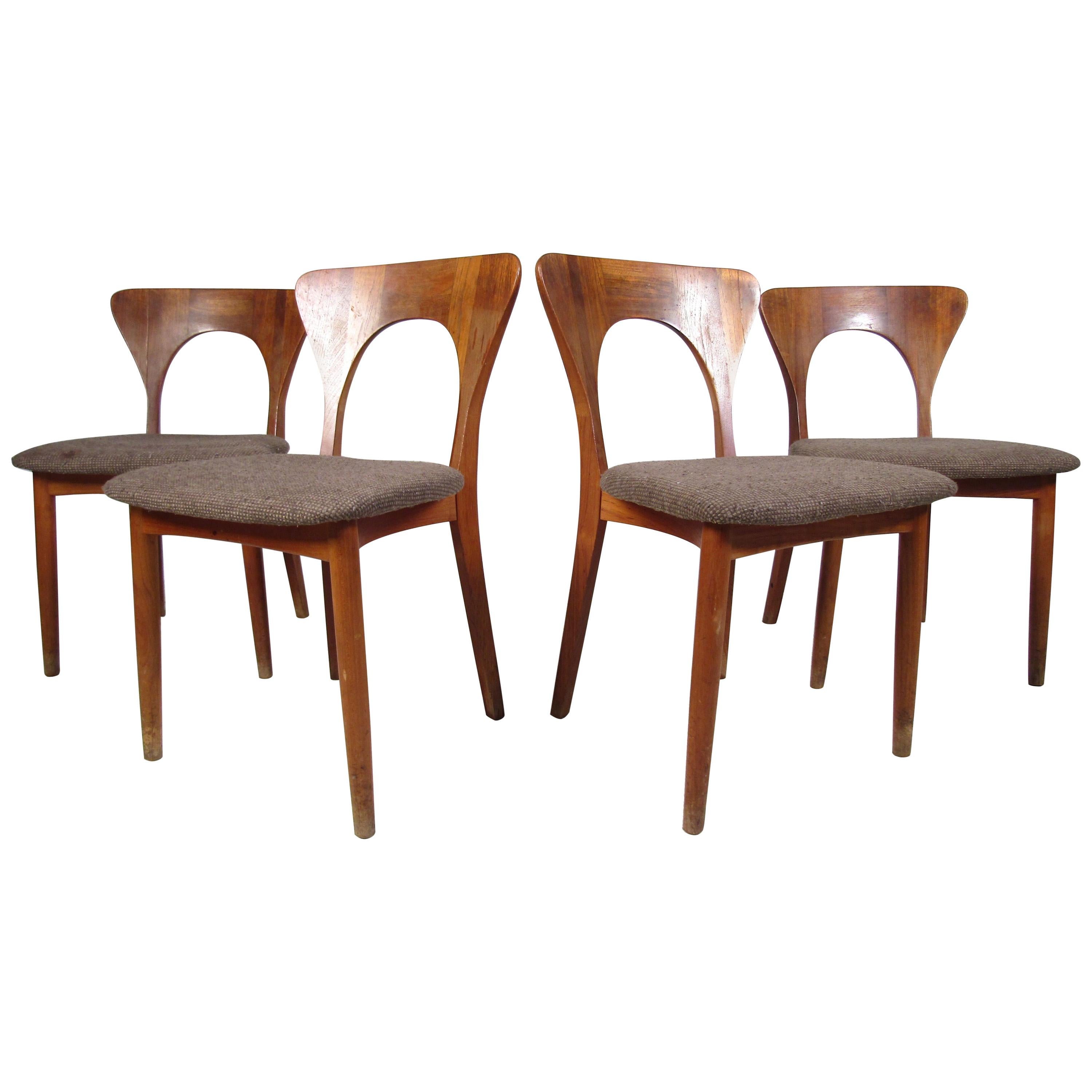 Set of Four Unusual Midcentury Walnut Dining Chairs