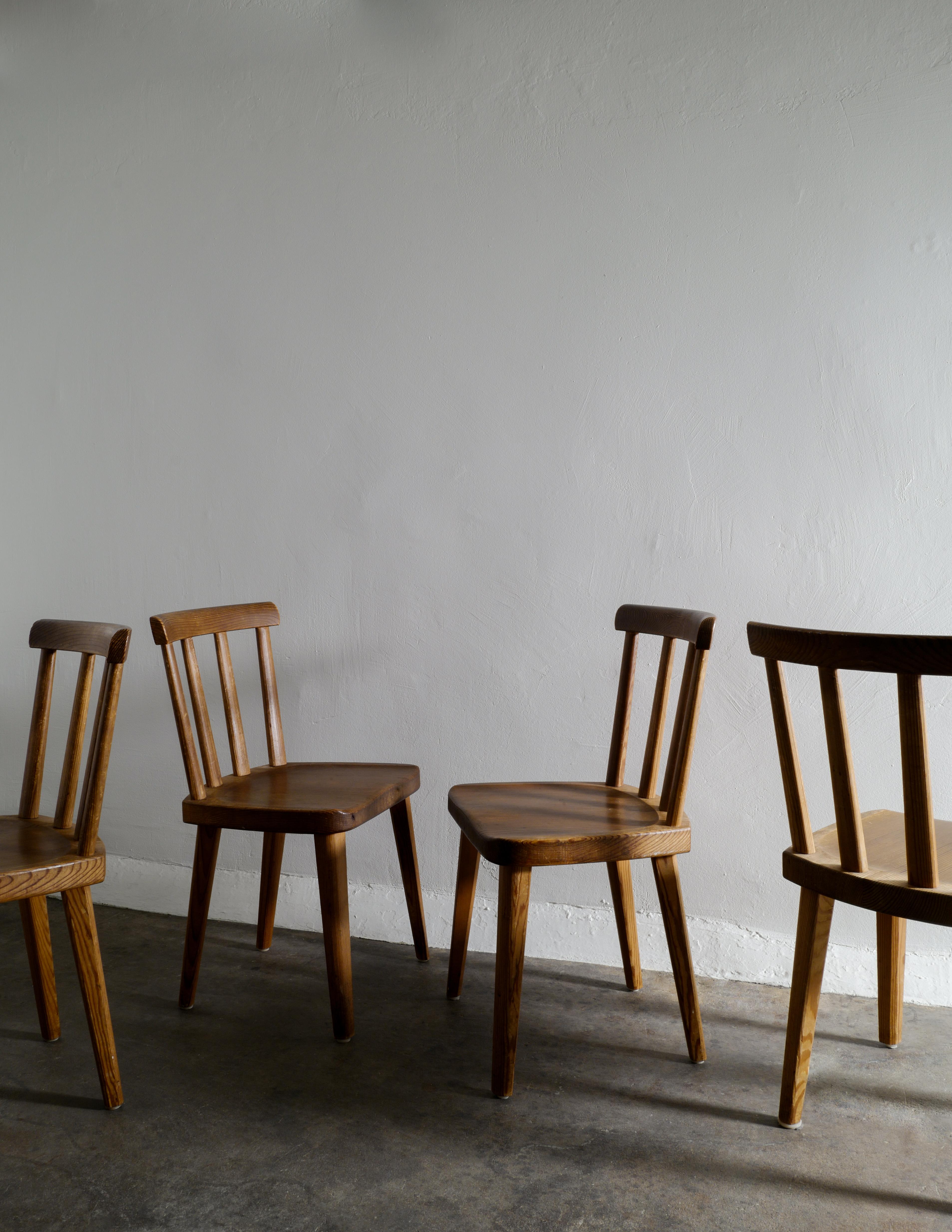 Swedish Set of Four Utö Chairs in Pine by Axel Einar Hjorth for Nordiska Kompaniet 1930s