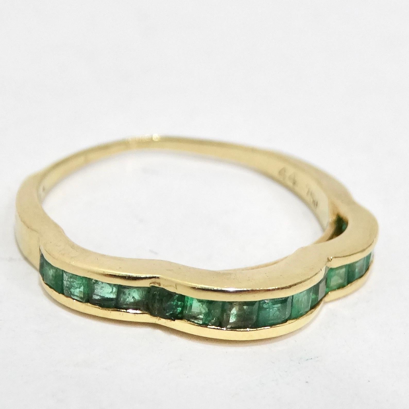 Van Cleef Inspired Set of Four Diamond, Ruby, Emerald, Sapphire 18K Gold Rings (bague en or 18 carats) en vente 5