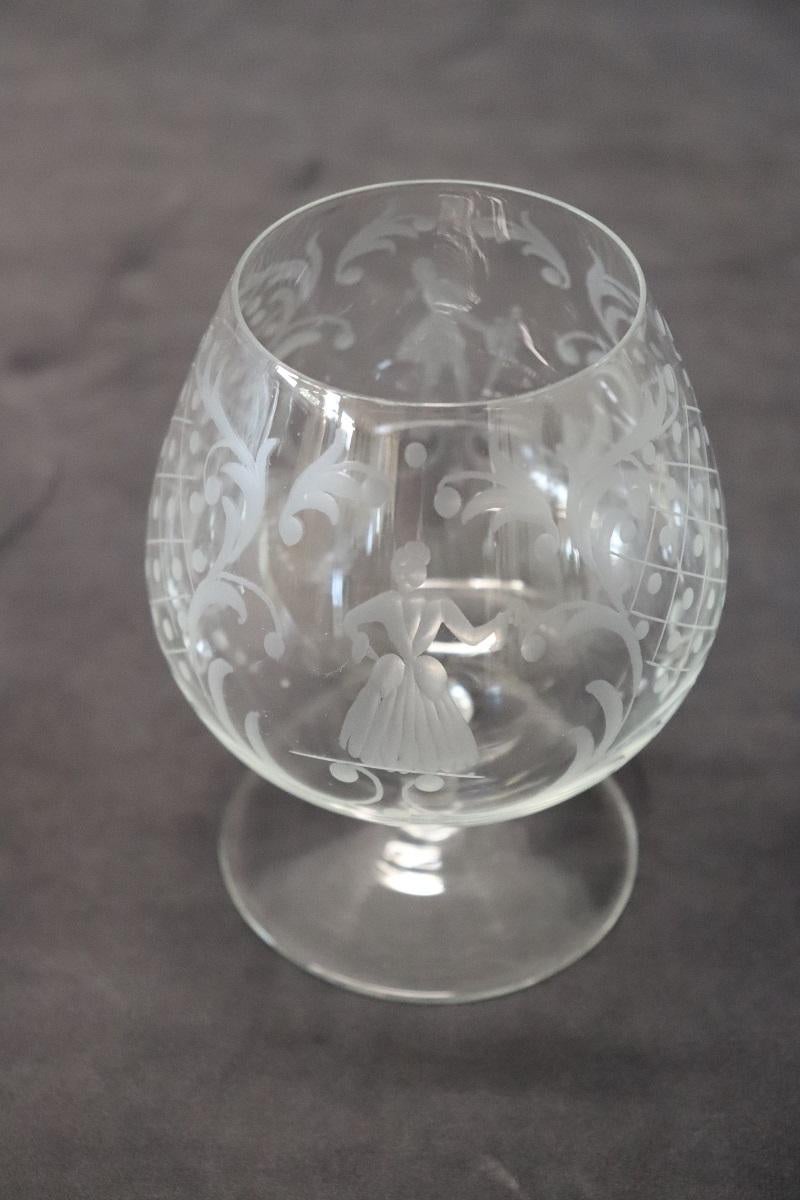 Verre Ensemble de quatre verres vénitiens cognac à décor raffiné en vente