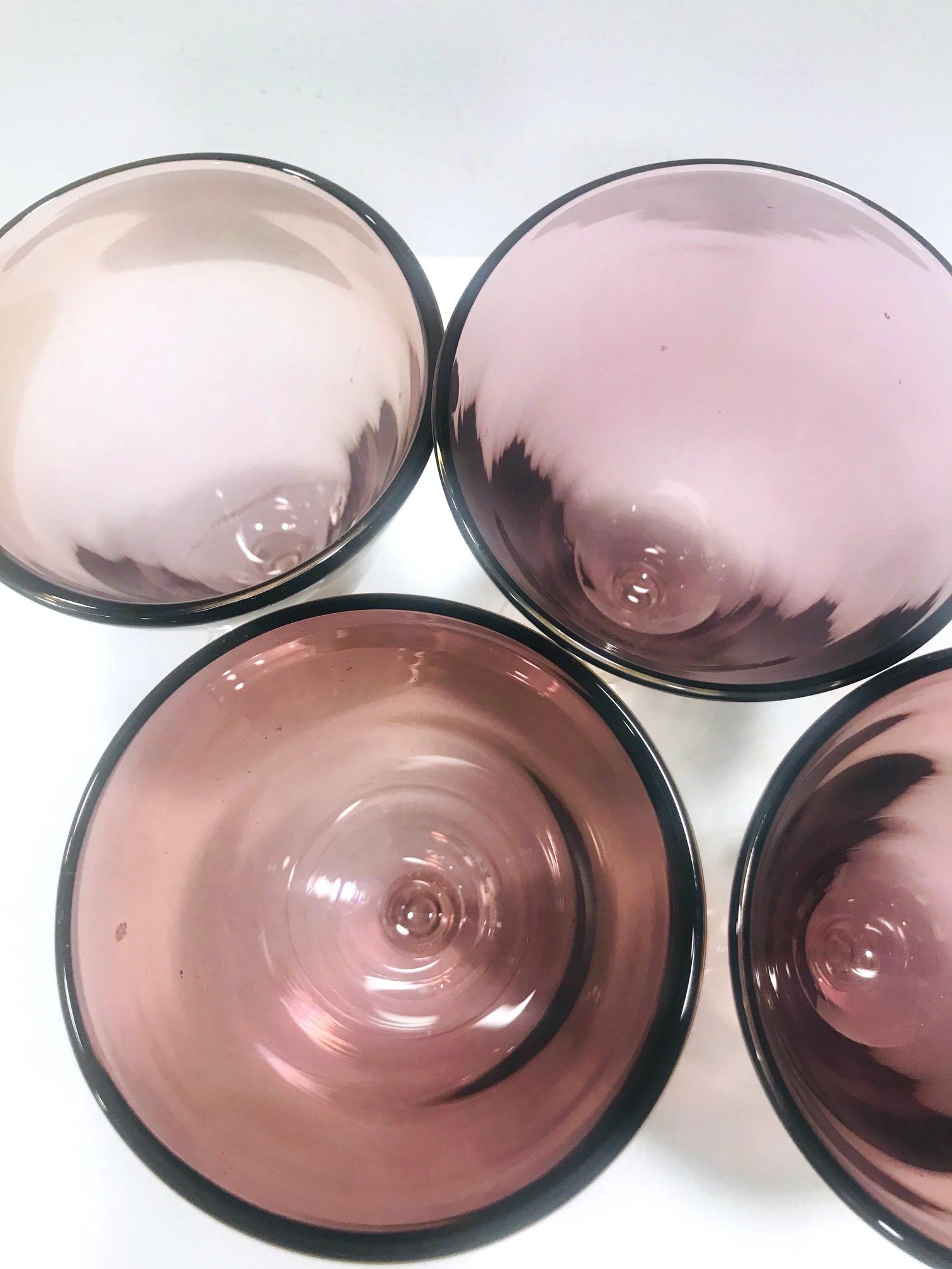 Set of Four Venetian Murano Glass Goblets in Purple Amethyst, Italy, circa 1990 3