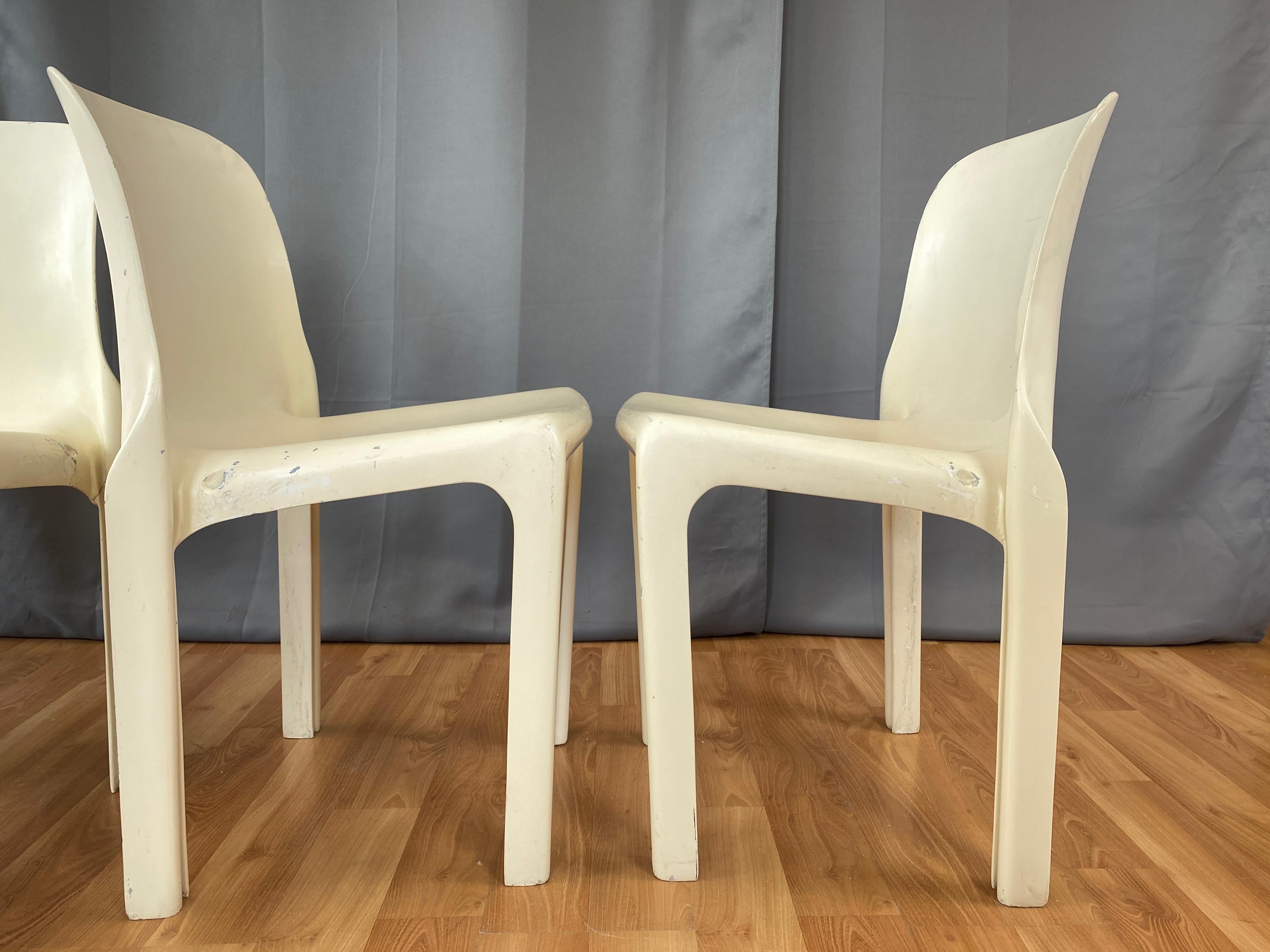 Mid-20th Century Set of Four Vico Magistretti for Artemide Early White Selene Chairs, 1968