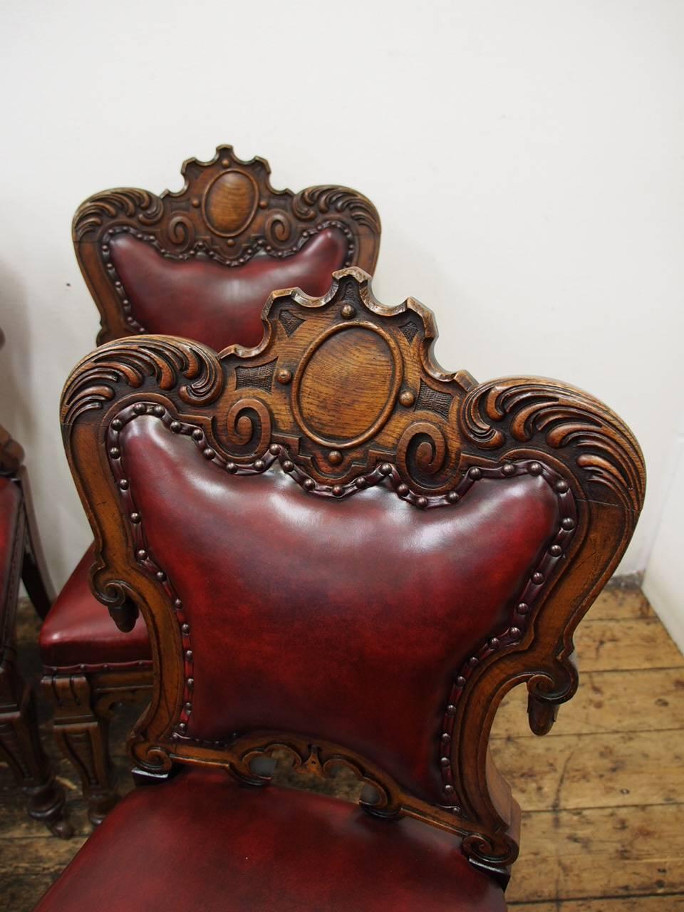 Mid-19th Century Set of Four Victorian Oak Chairs, circa 1860 For Sale