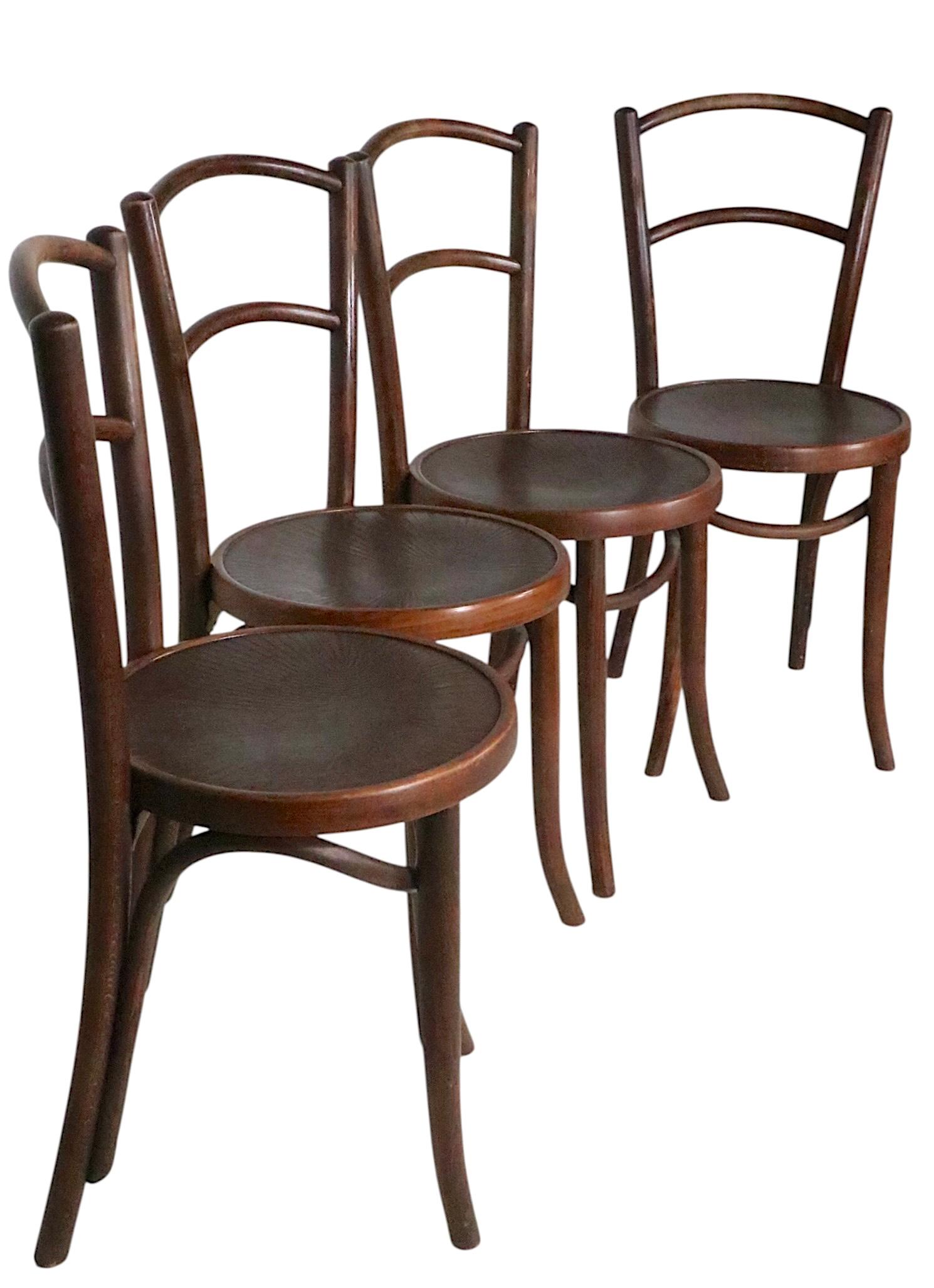 Satz von vier Wiener Secessionisten Bugholz Cafe Bistro Esszimmerstühle von J J Kohn im Angebot 10