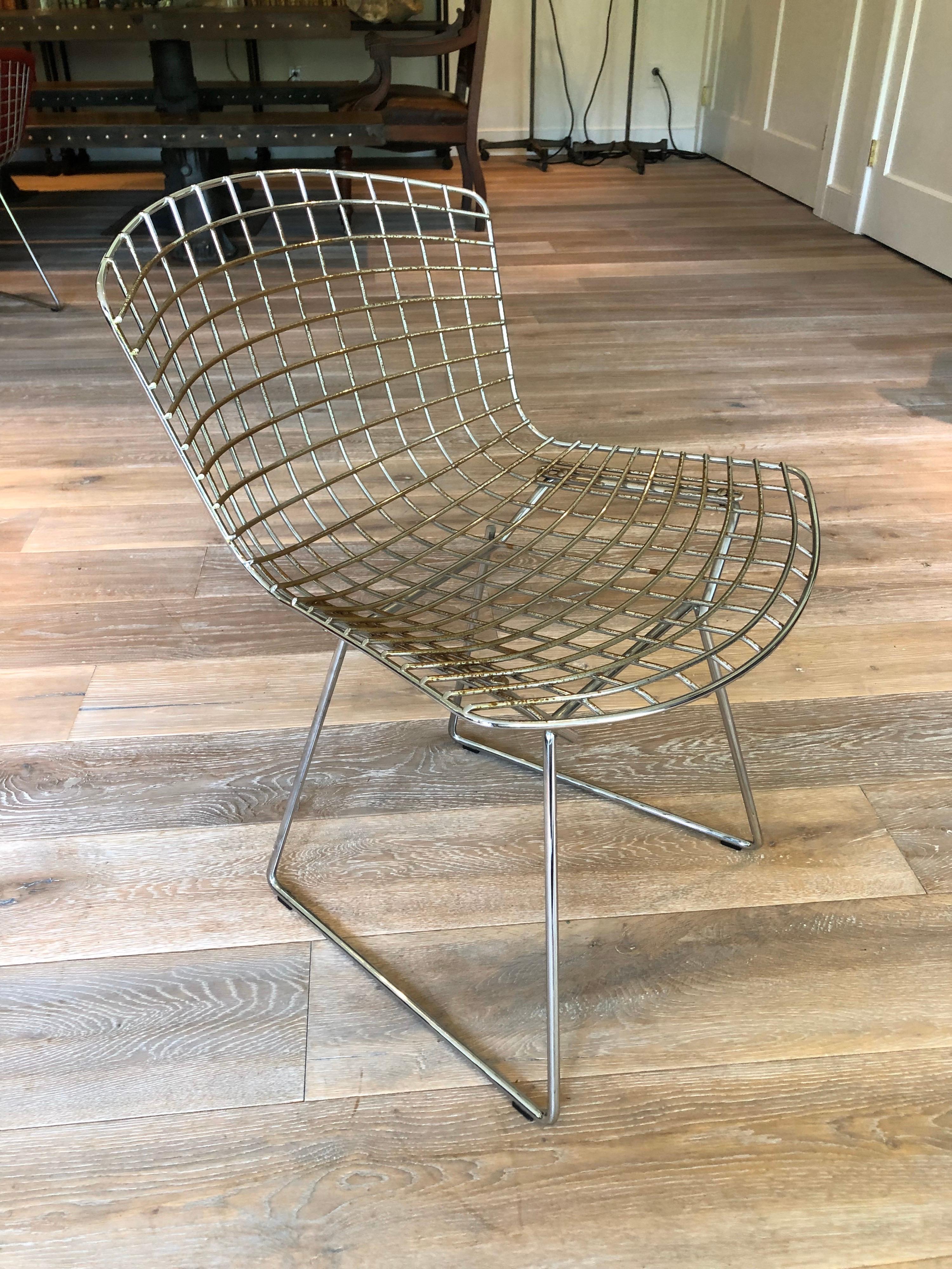 Metal Set of Four Vintage Bertoia Chairs For Sale
