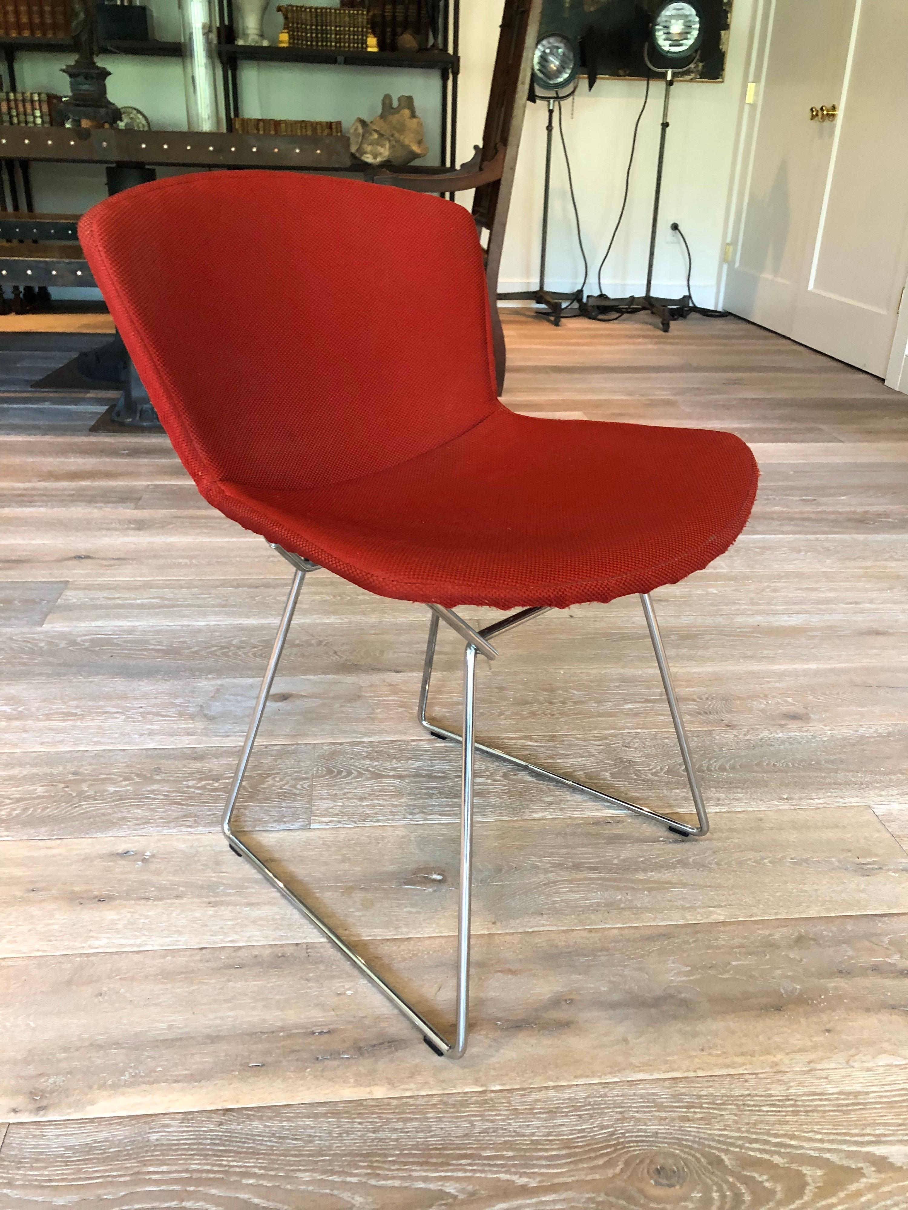 Set of Four Vintage Bertoia Chairs For Sale 7