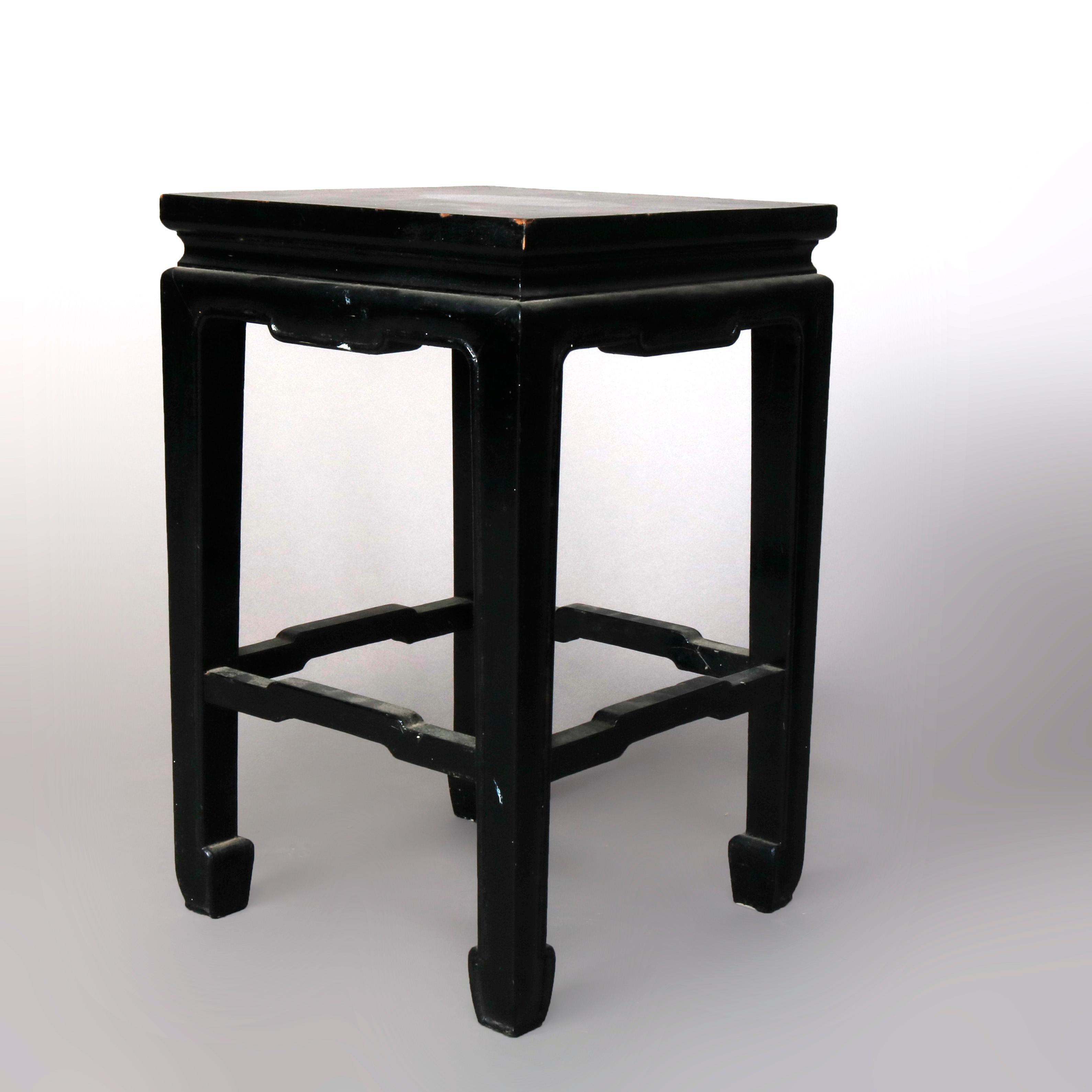 Set of Four Vintage Black Lacquered Chinese Side Stands, 20th Century In Good Condition In Big Flats, NY