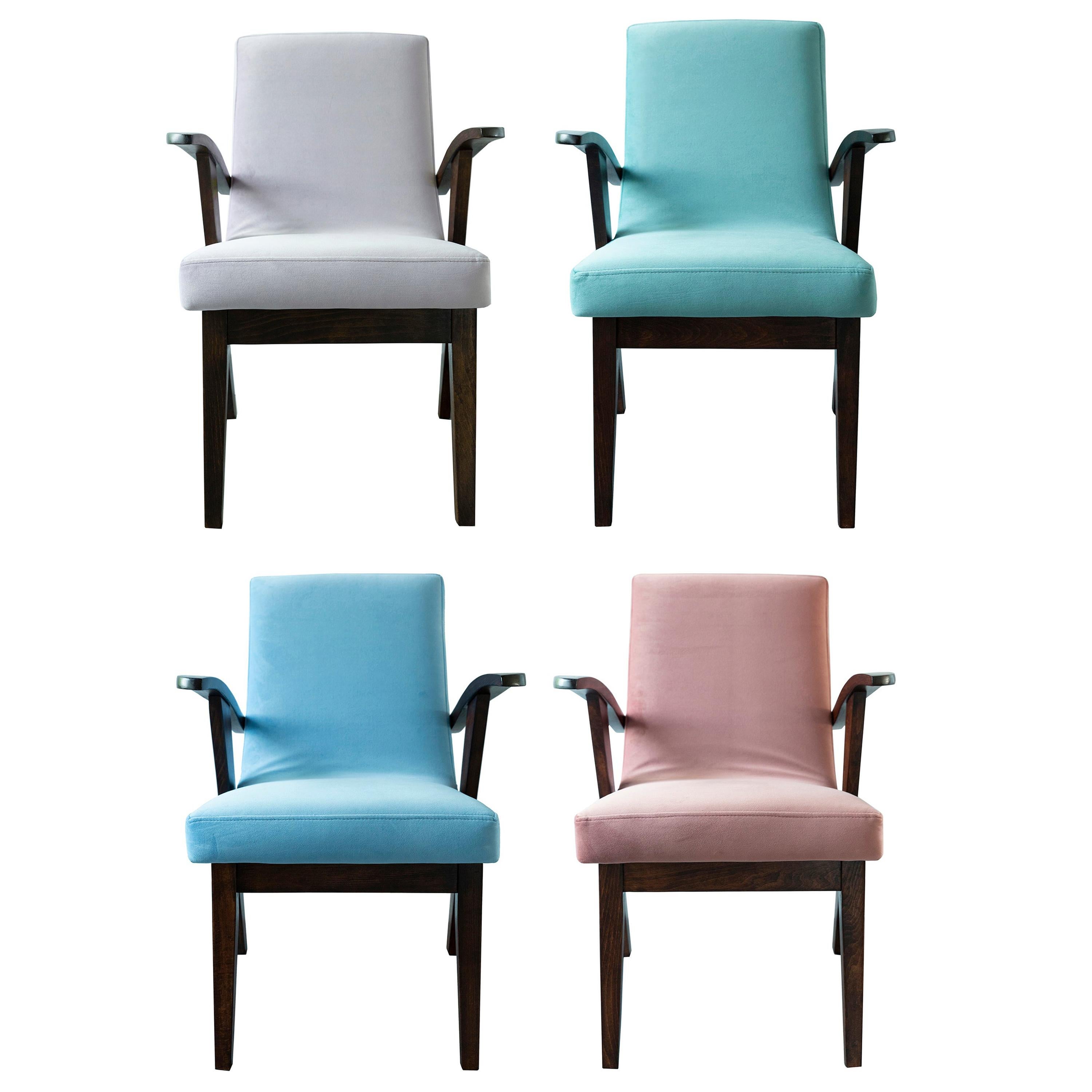 Set aus vier Vintage-Stühlen aus pastellfarbenem Samt von Mieczyslaw Puchala, 1960er Jahre