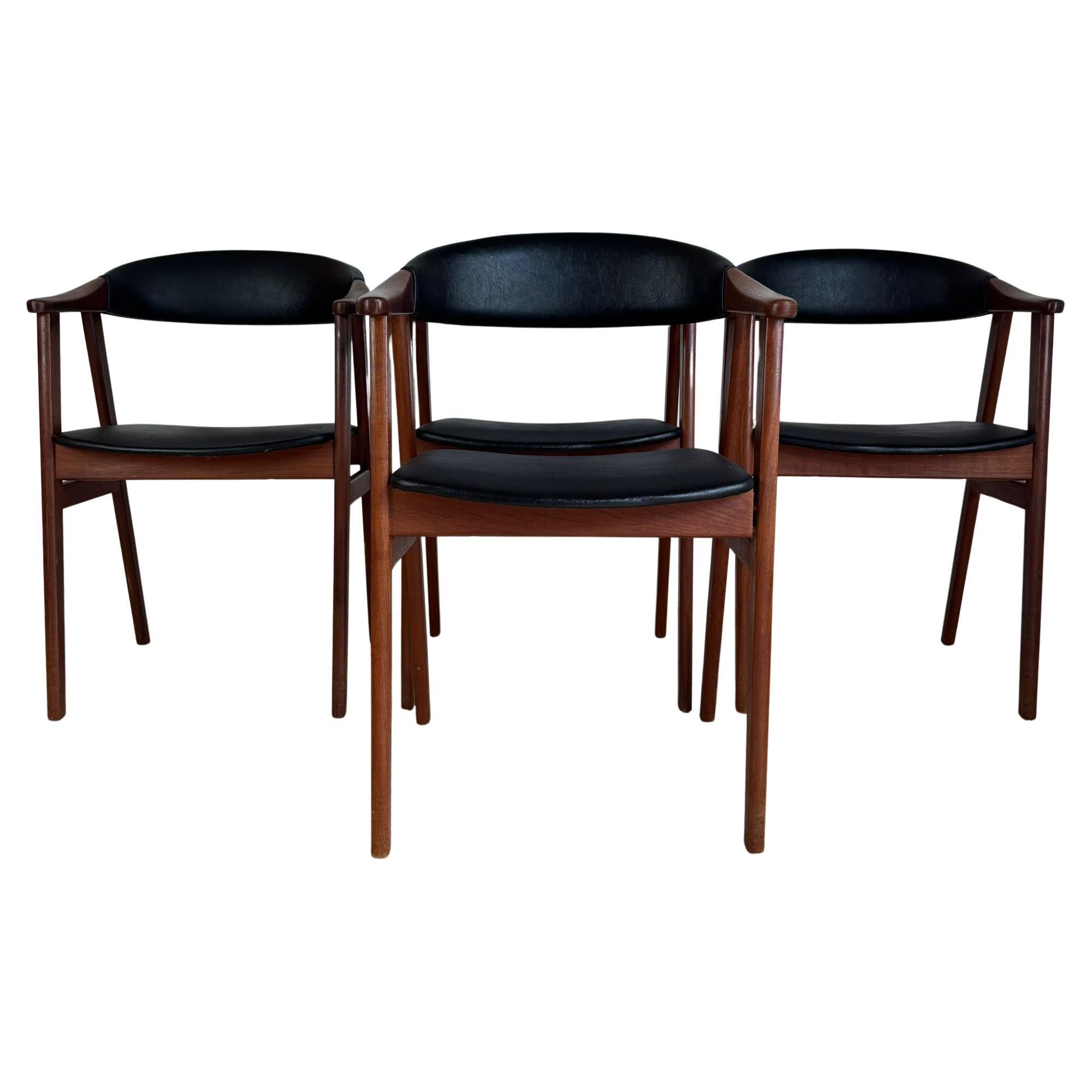 Ensemble de quatre chaises vintage en teck, Danemark 1960 en vente
