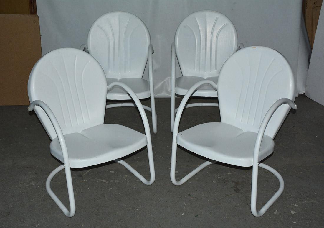 clam shell metal lawn chairs