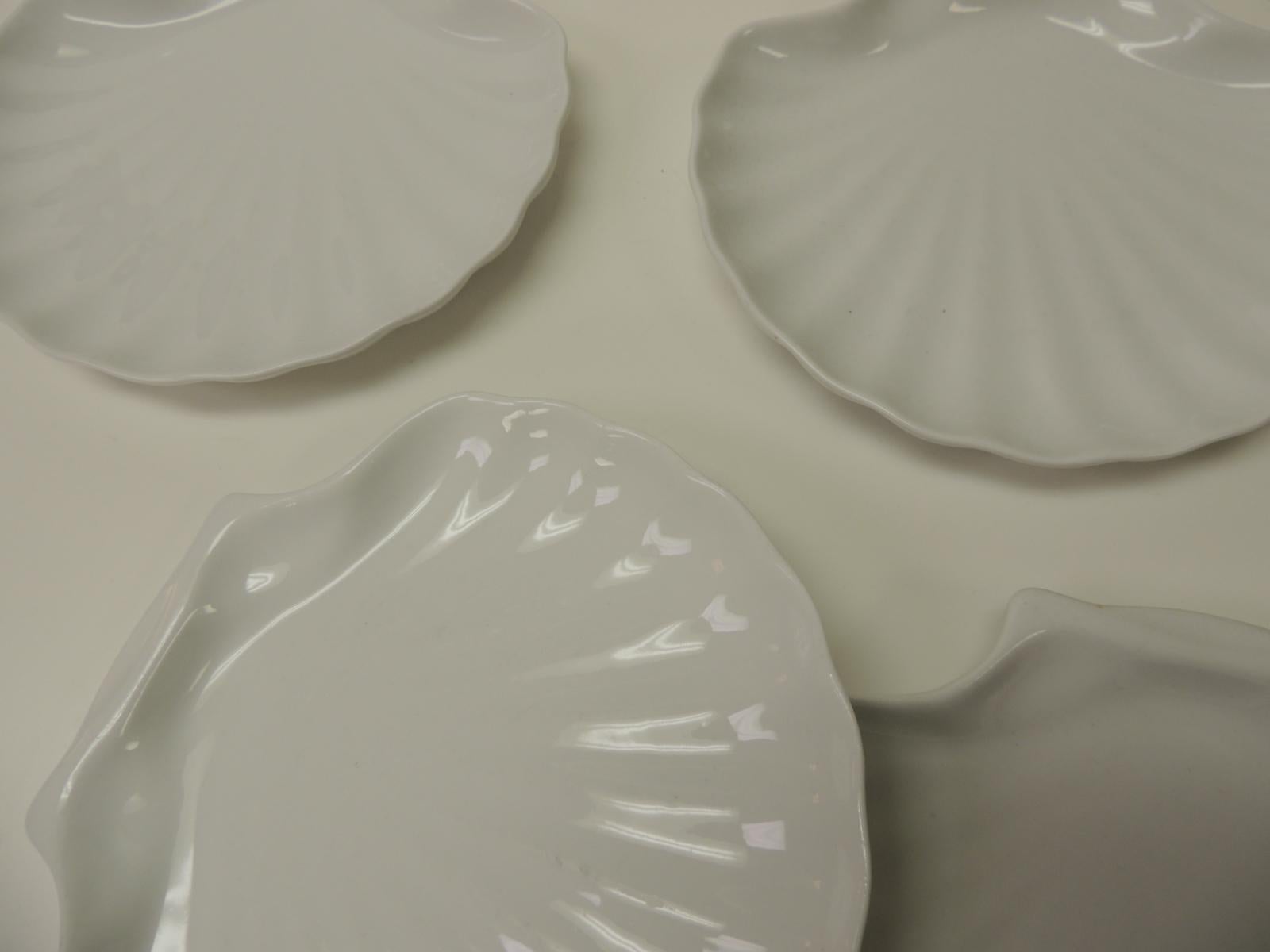scallop shaped plates