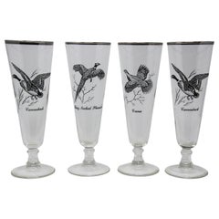 Ensemble de quatre verres Pilsner vintage à motif oiseaux de jeu en verre fédéral