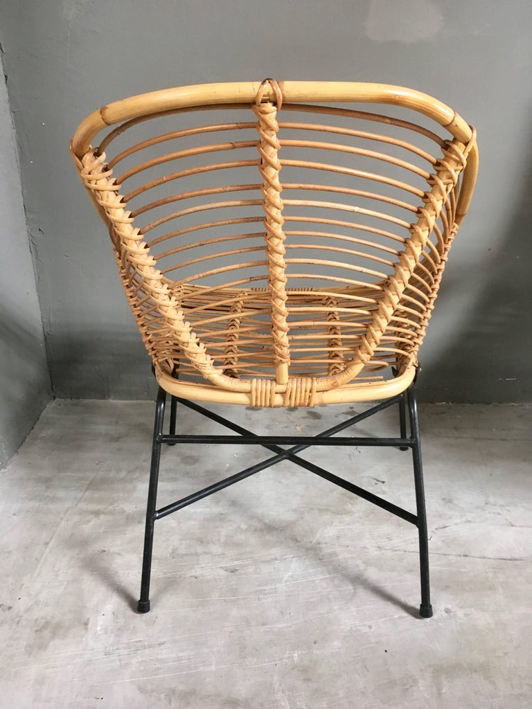 Set of Four Vintage French Wicker and Rattan Chairs For Sale 1