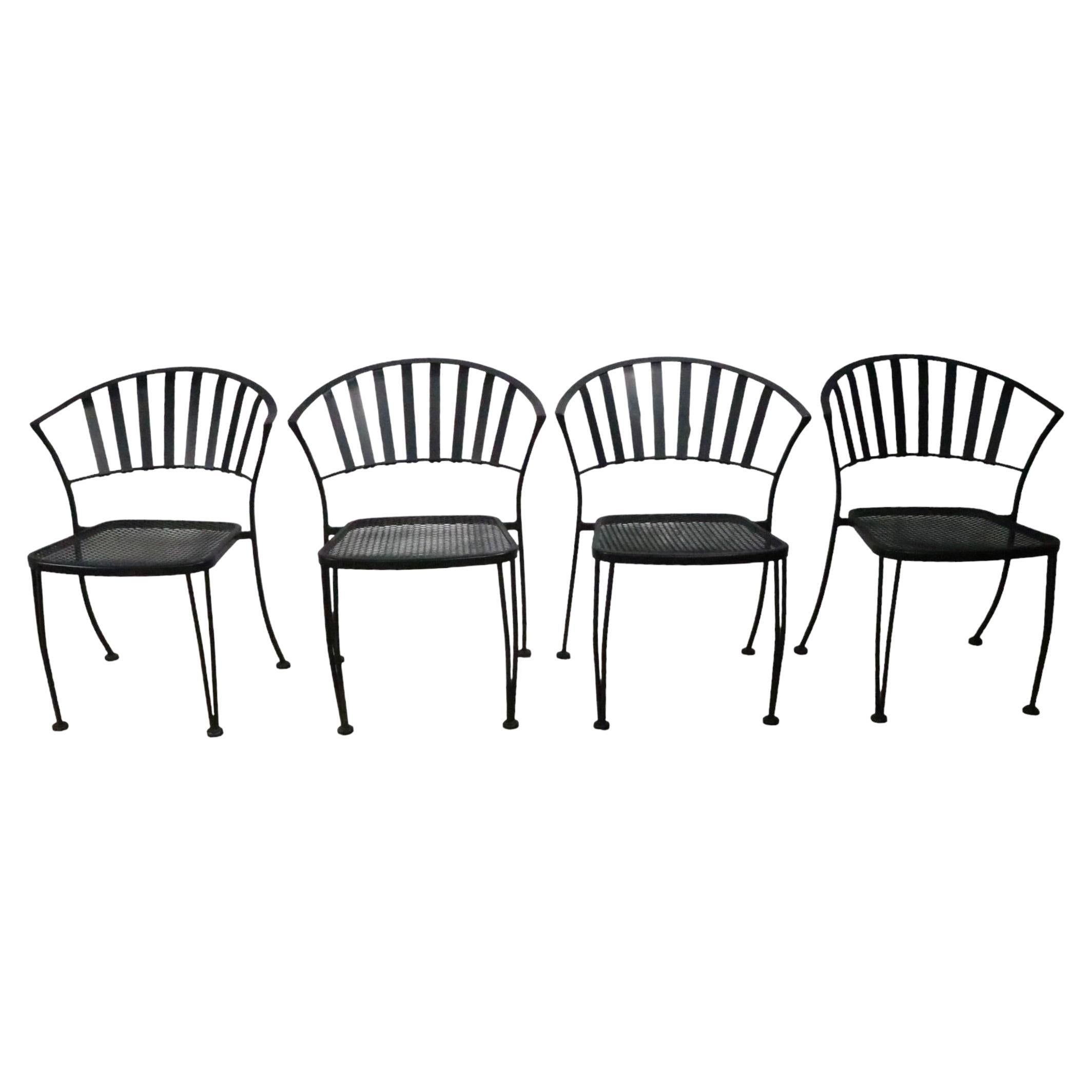 Set of Four Vintage Garden Patio Poolside Metal Strap Dining Chairs For Sale