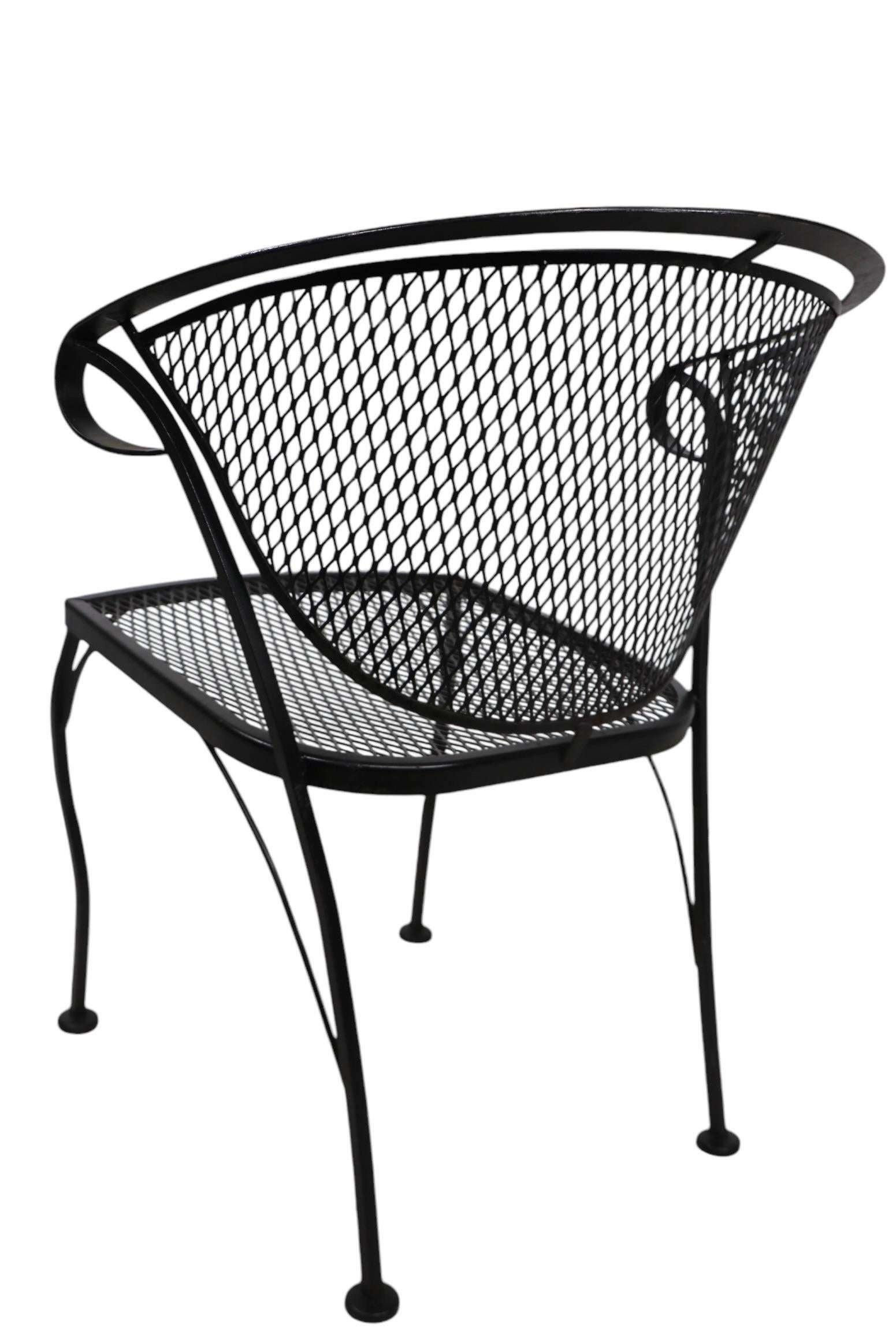 Satz von vier Vintage Garten Patio Poolside Schmiedeeisen  Esszimmerstühle von Woodard im Angebot 5