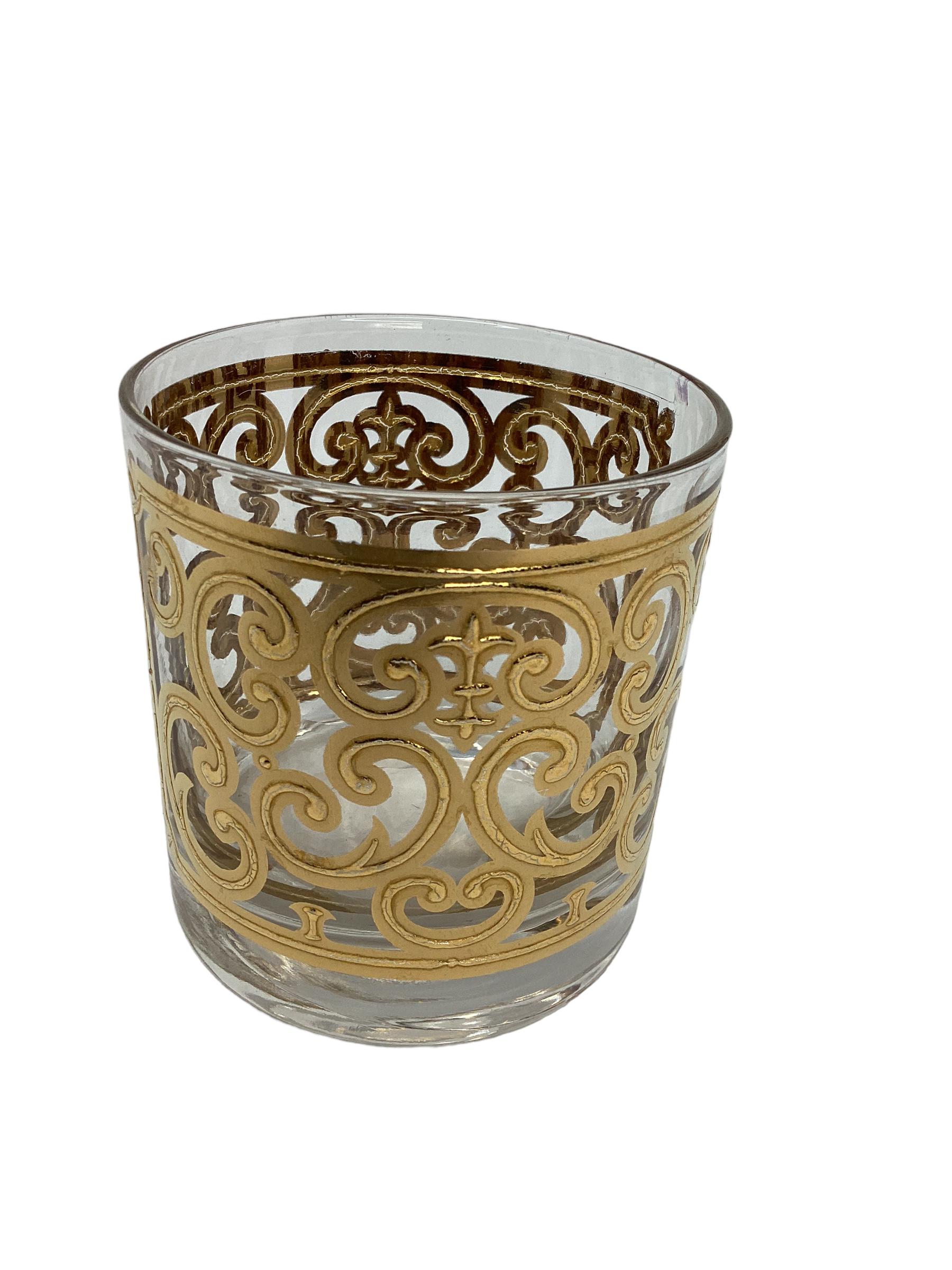 Set of Four Vintage Georges Briard Spanish Gold Rocks Glasses  In Good Condition For Sale In Chapel Hill, NC