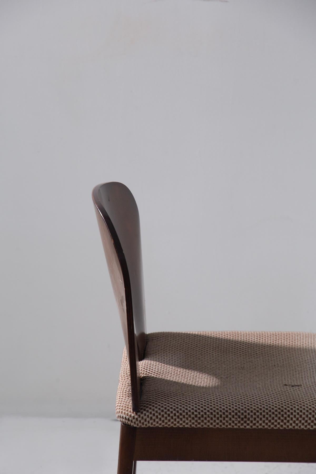 Set of four vintage Italian sculptural and iconic chairs For Sale 5