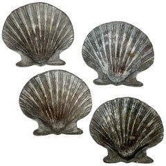 Lot de quatre coquilles Saint-Jacques vintage en plomb pour le jardin, le patio, la terrasse