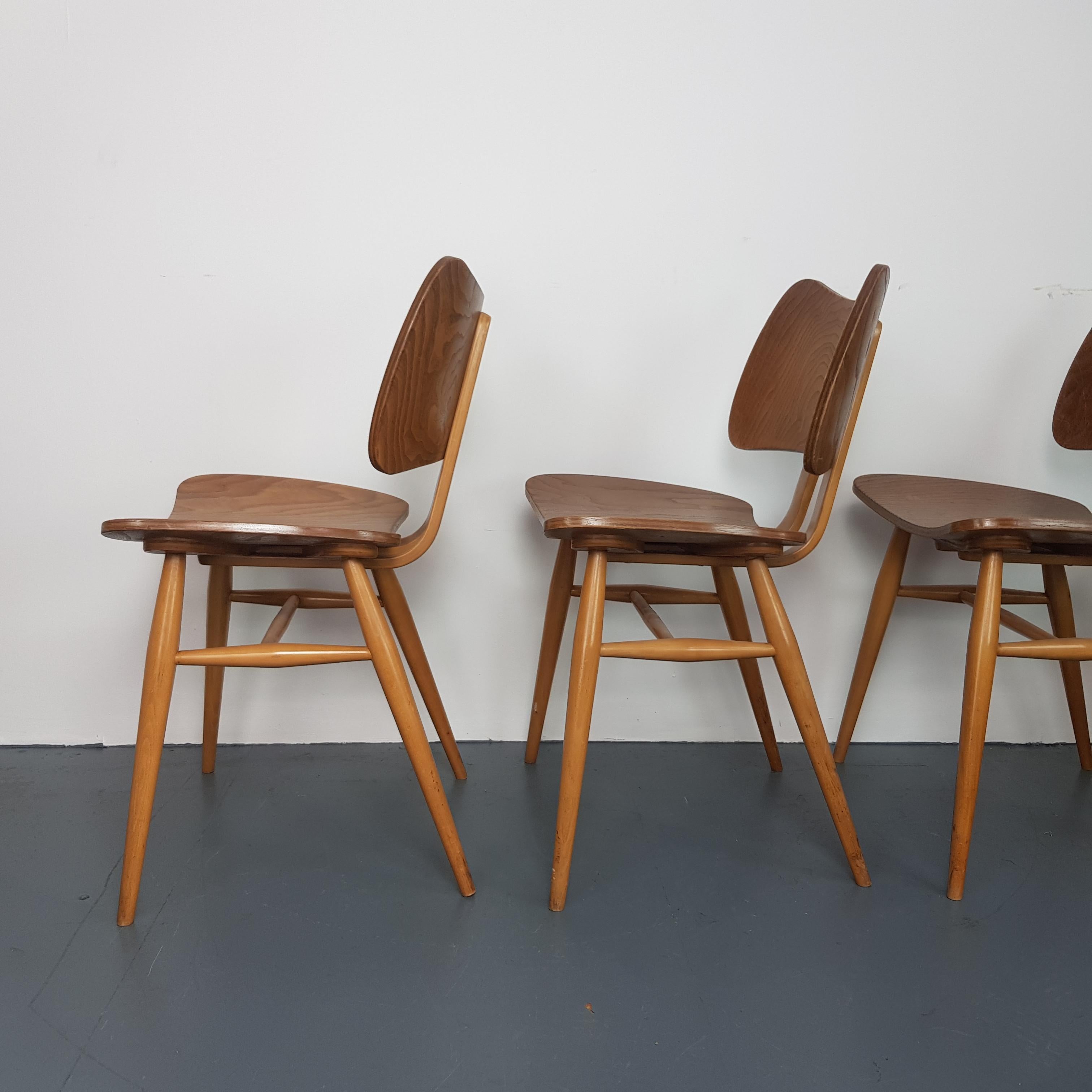 English Set of Four Vintage Midcentury Ercol Butterfly Chairs For Sale