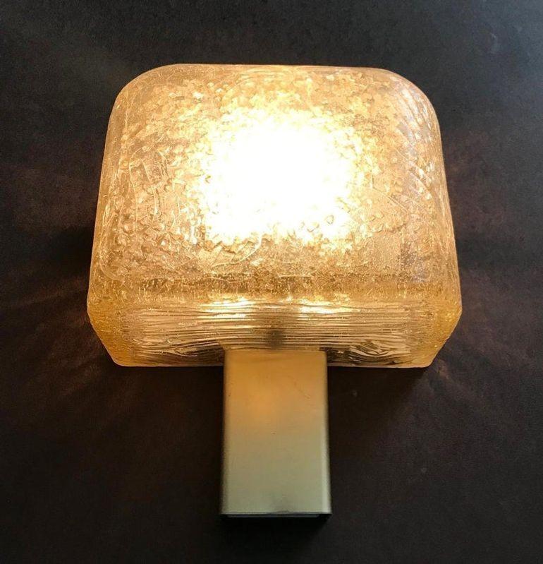 Juego de cuatro candelabros modernistas vintage de resina ámbar de Aqua Signal, Alemania, años 60 en venta 2