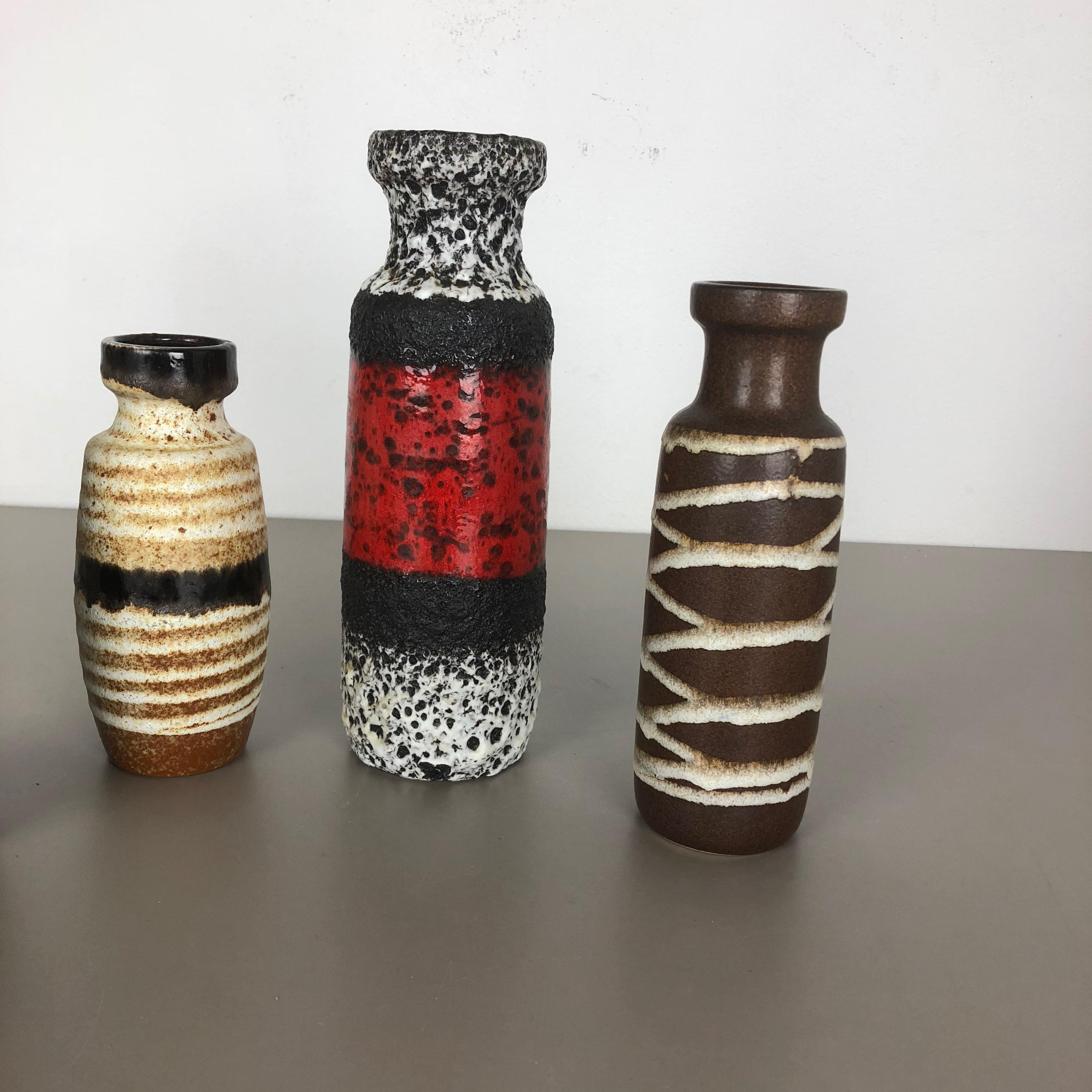 Allemand Ensemble de quatre vases multicolores en poterie de lave grasse de Scheurich, Allemagne en vente